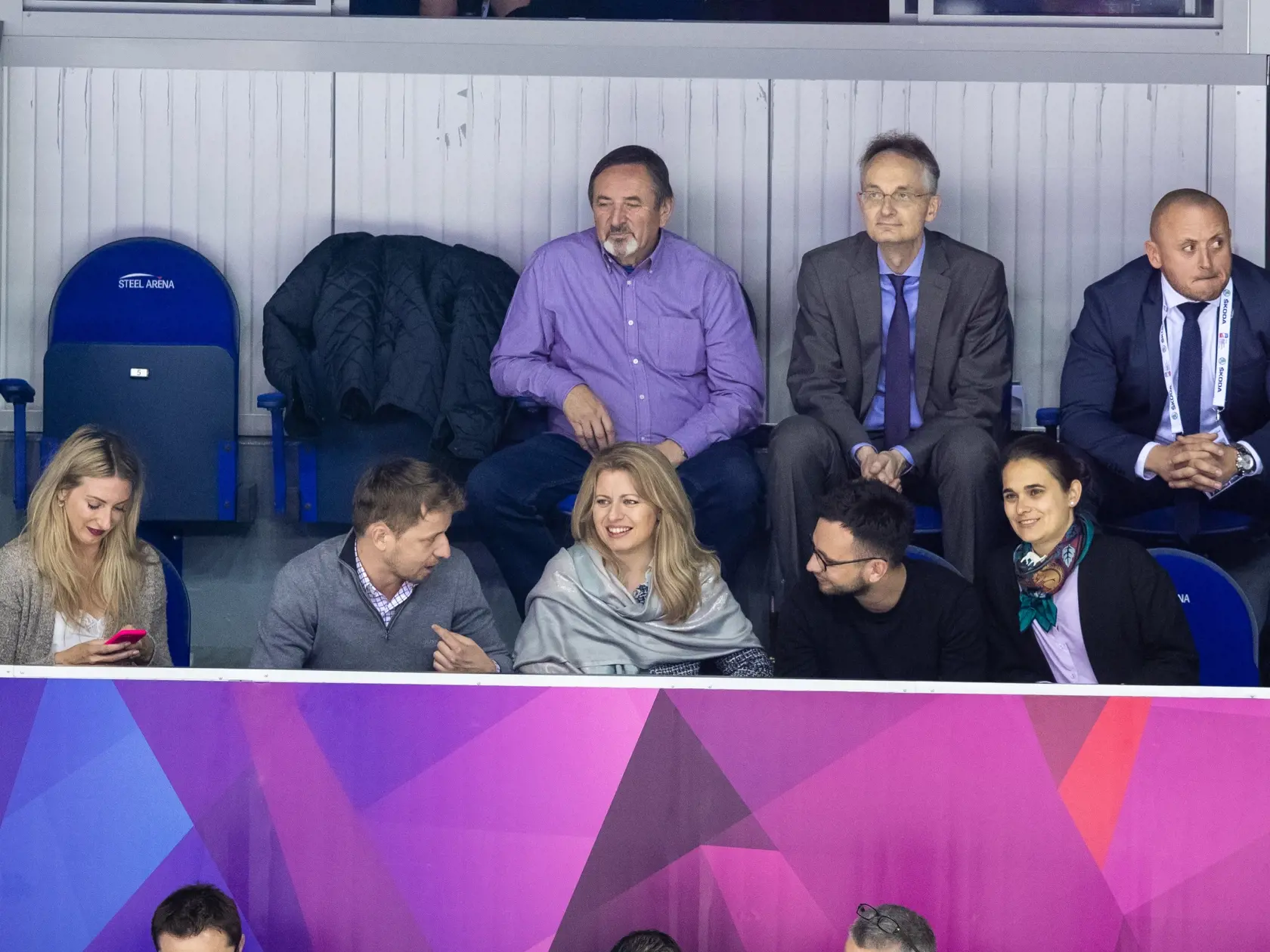 Na snímke prezidentka Zuzana Čaputová a Michal Repa (vľavo) v hľadisku počas zápasu A skupiny IIHF Majstrovstiev sveta v ľadovom hokeji 2019 medzi Slovenskom a Nemeckom.