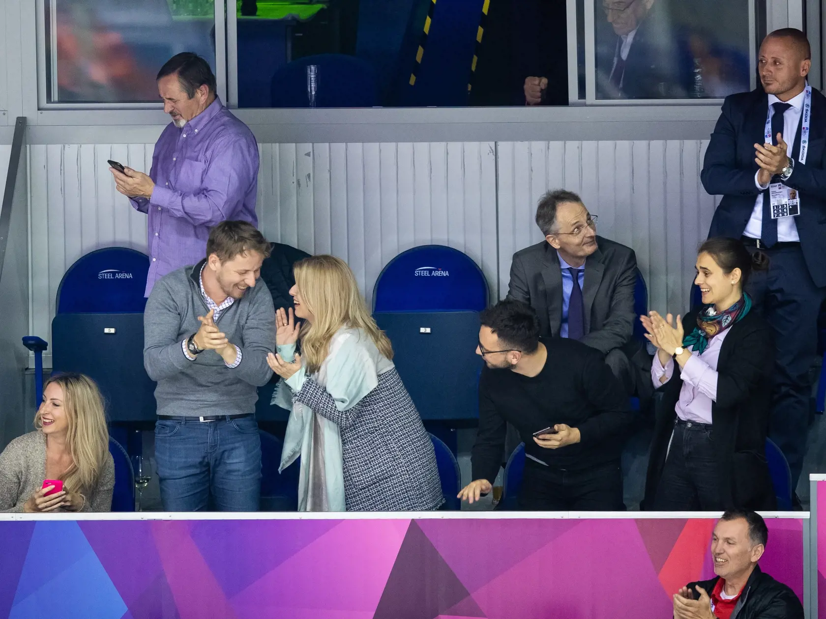 Na snímke prezidentka Zuzana Čaputová a Michal Repa (vľavo) v hľadisku počas zápasu A skupiny IIHF Majstrovstiev sveta v ľadovom hokeji 2019 medzi Slovenskom a Nemeckom.