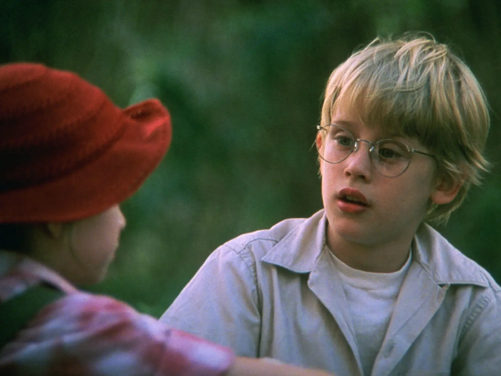 Macaulay Culkin vo filme Moja prvá láska z roku 1991.
