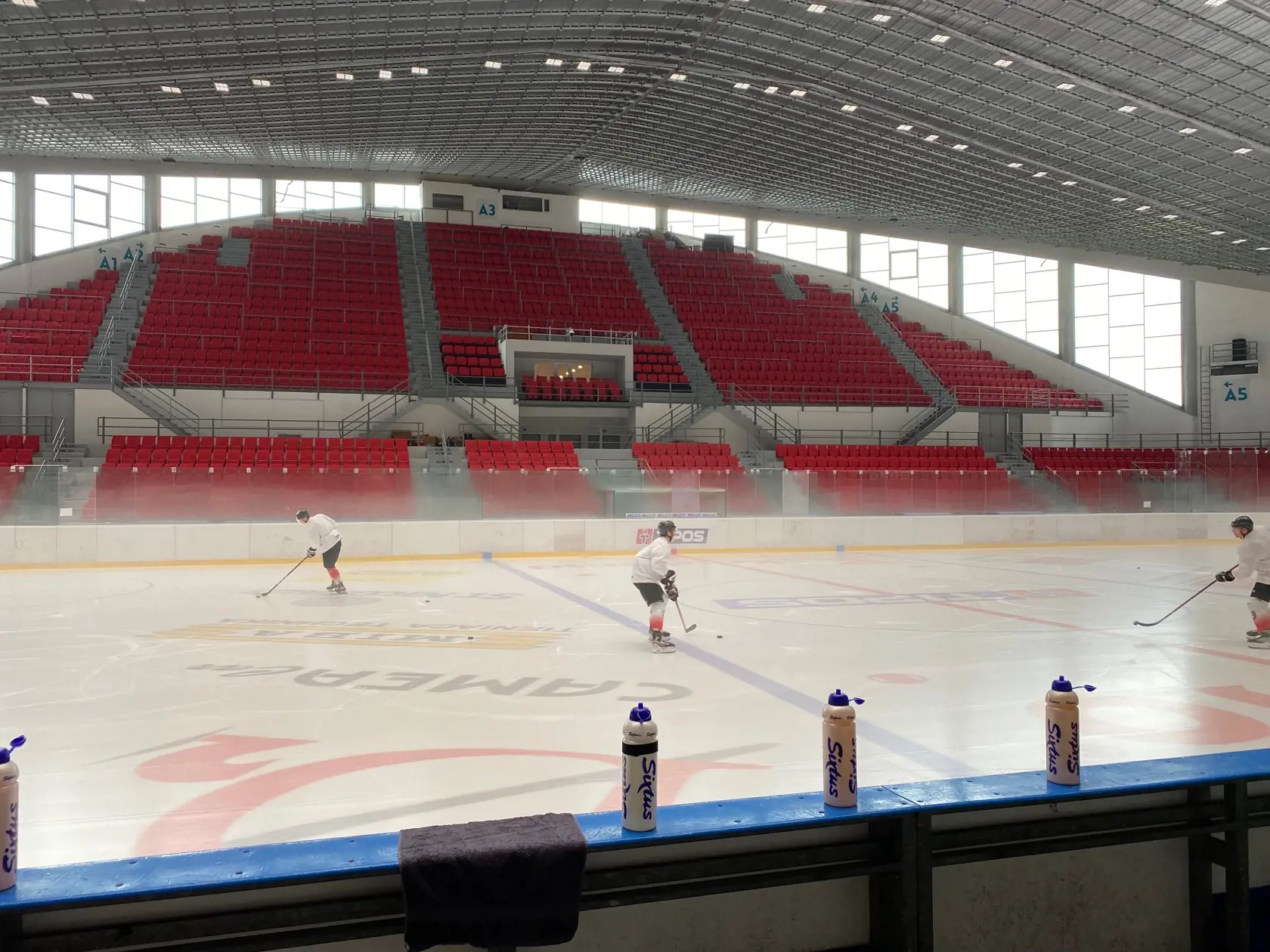 Opravený zimný štadión v Prešove odovzdali do užívania v septembri 2021.