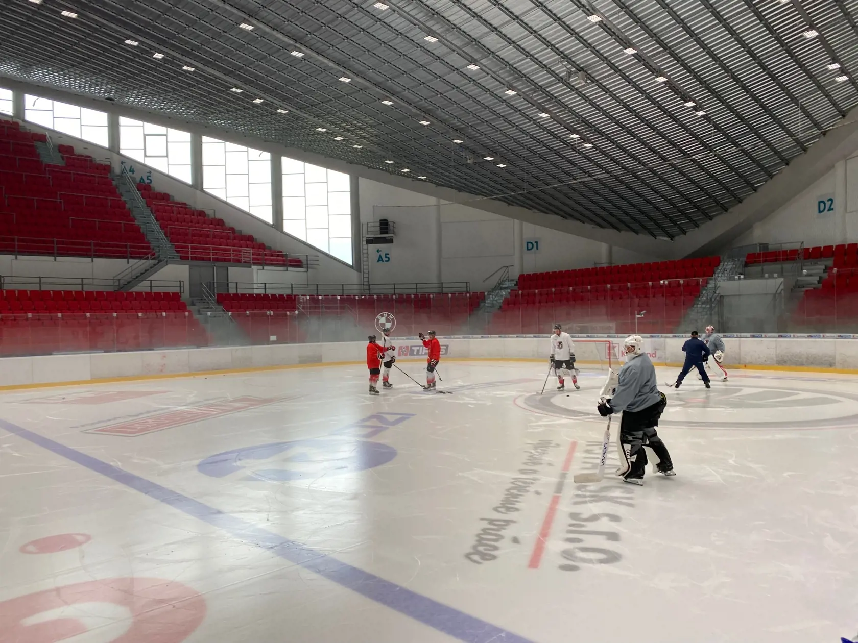 Opravený zimný štadión v Prešove odovzdali do užívania v septembri 2021.