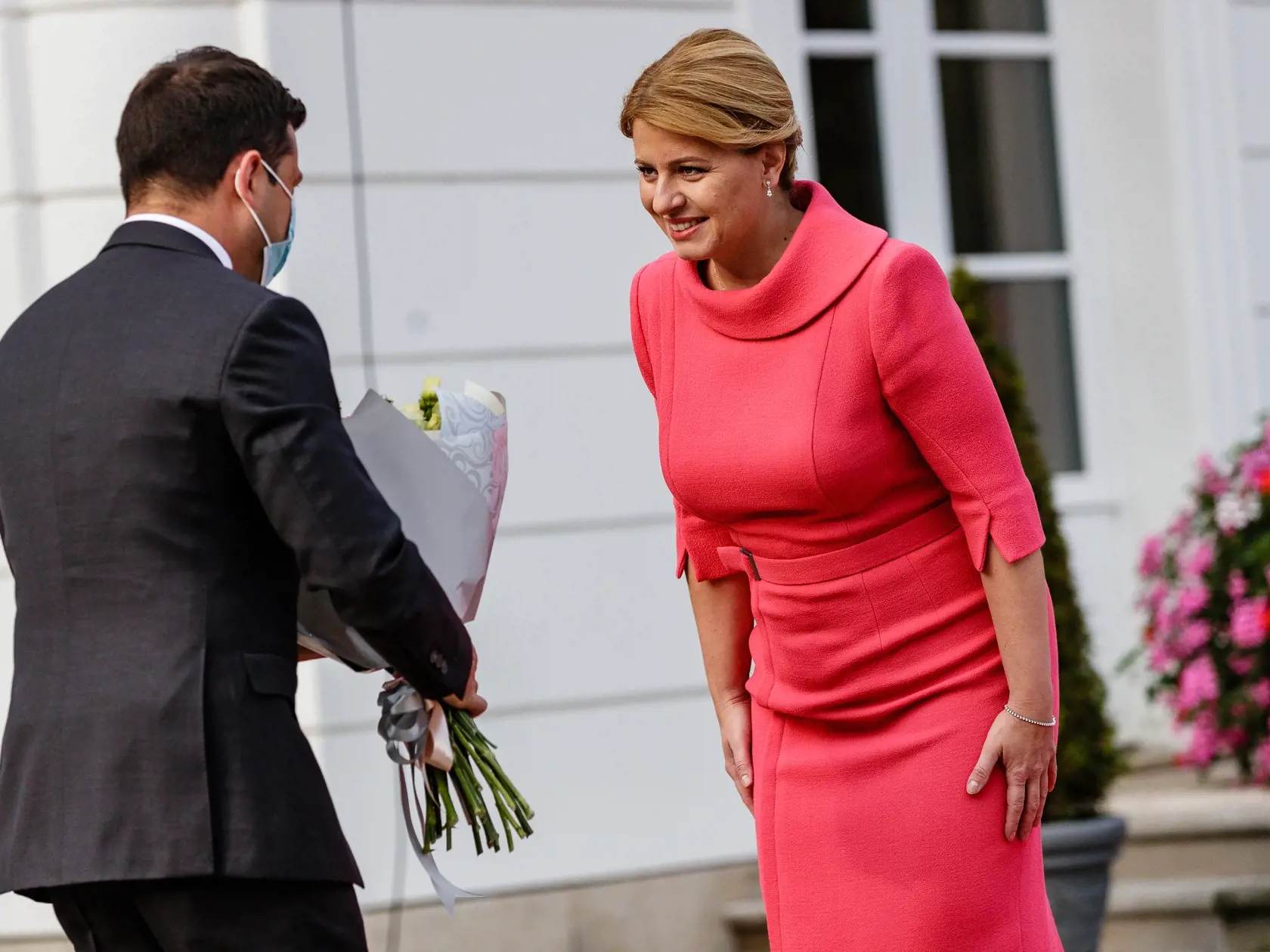 Na pozvanie prezidentky SR Zuzany Čaputovej  pricestoval vo štvrtok 24. septembra 2020 na oficiálnu návštevu Slovenska ukrajinský prezident Volodymyr Zelenskyj.