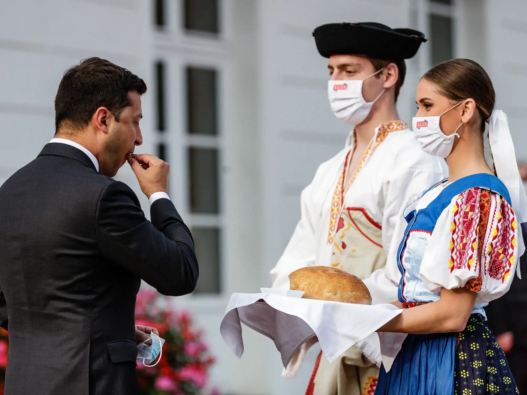 Na pozvanie prezidentky SR Zuzany Čaputovej  pricestoval vo štvrtok 24. septembra 2020 na oficiálnu návštevu Slovenska ukrajinský prezident Volodymyr Zelenskyj.