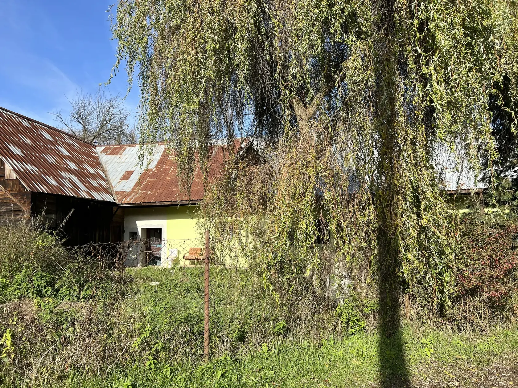 Mladá Viktória mala zobrať život sebe i dcére v pajte pri tomto dome.