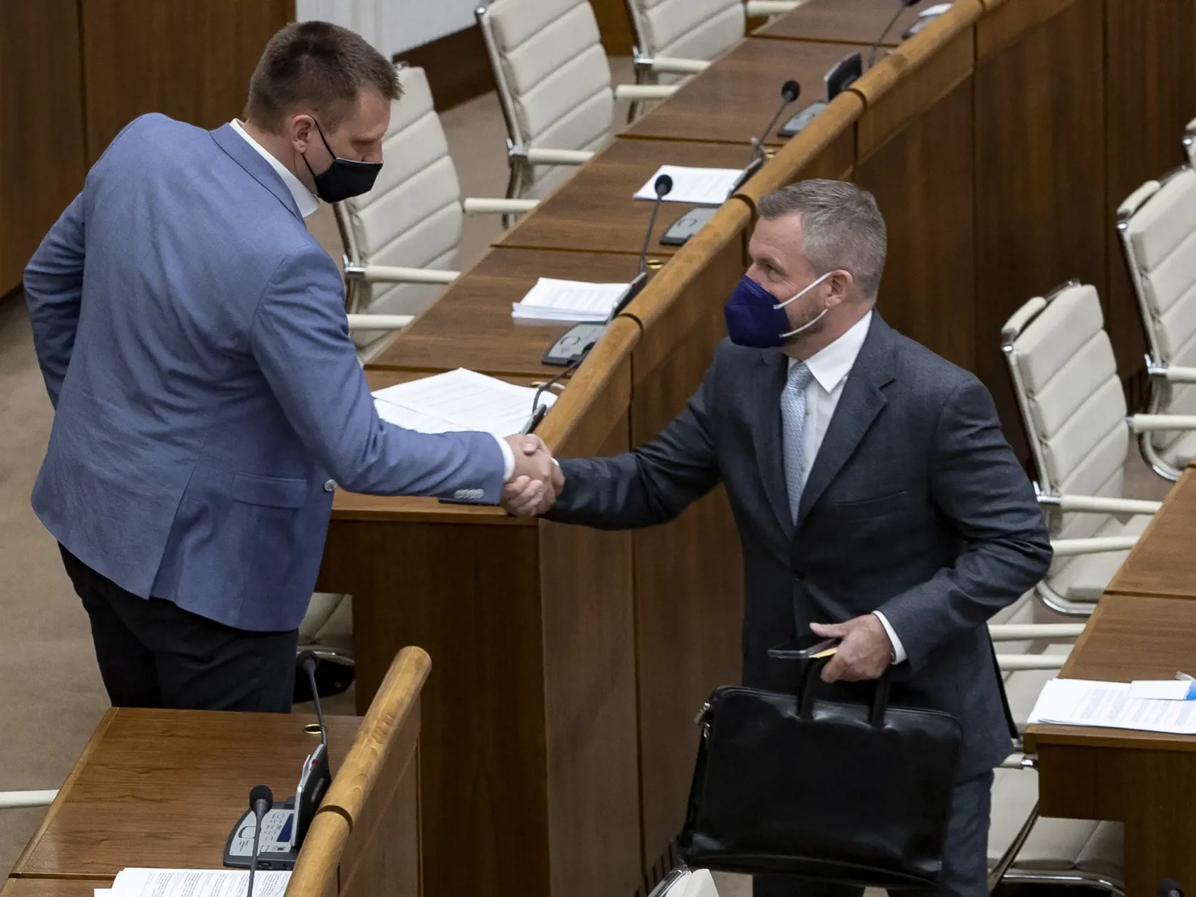 29. schôdza Národnej rady SR, na ktorej bol okrem iného prerokovaný aj poslanecký návrh vyslovenia nedôvery členovi vlády SR Márii Kolíkovej poverenej riadením Ministerstva spravodlivosti Slovenskej republiky.