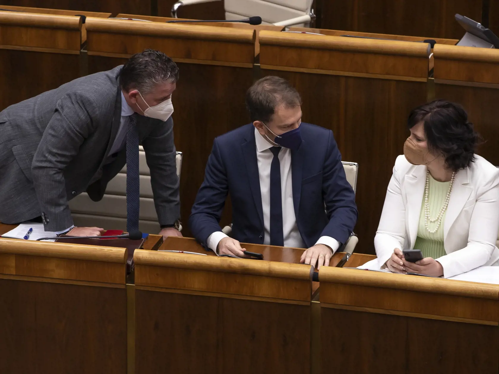 29. schôdza Národnej rady SR, na ktorej bol okrem iného prerokovaný aj poslanecký návrh vyslovenia nedôvery členovi vlády SR Márii Kolíkovej poverenej riadením Ministerstva spravodlivosti Slovenskej republiky.