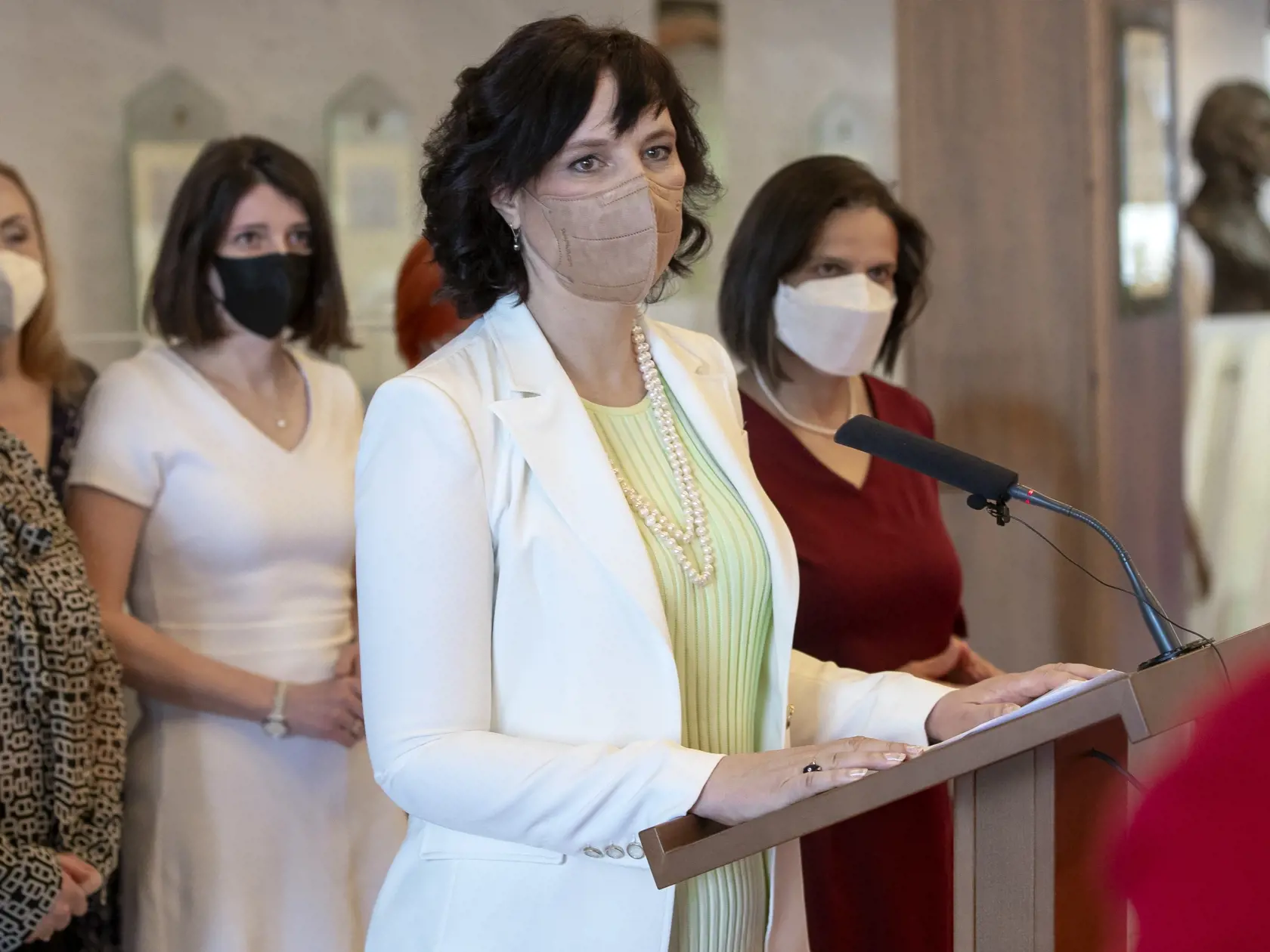 29. schôdza Národnej rady SR, na ktorej bol okrem iného prerokovaný aj poslanecký návrh vyslovenia nedôvery členovi vlády SR Márii Kolíkovej poverenej riadením Ministerstva spravodlivosti Slovenskej republiky.