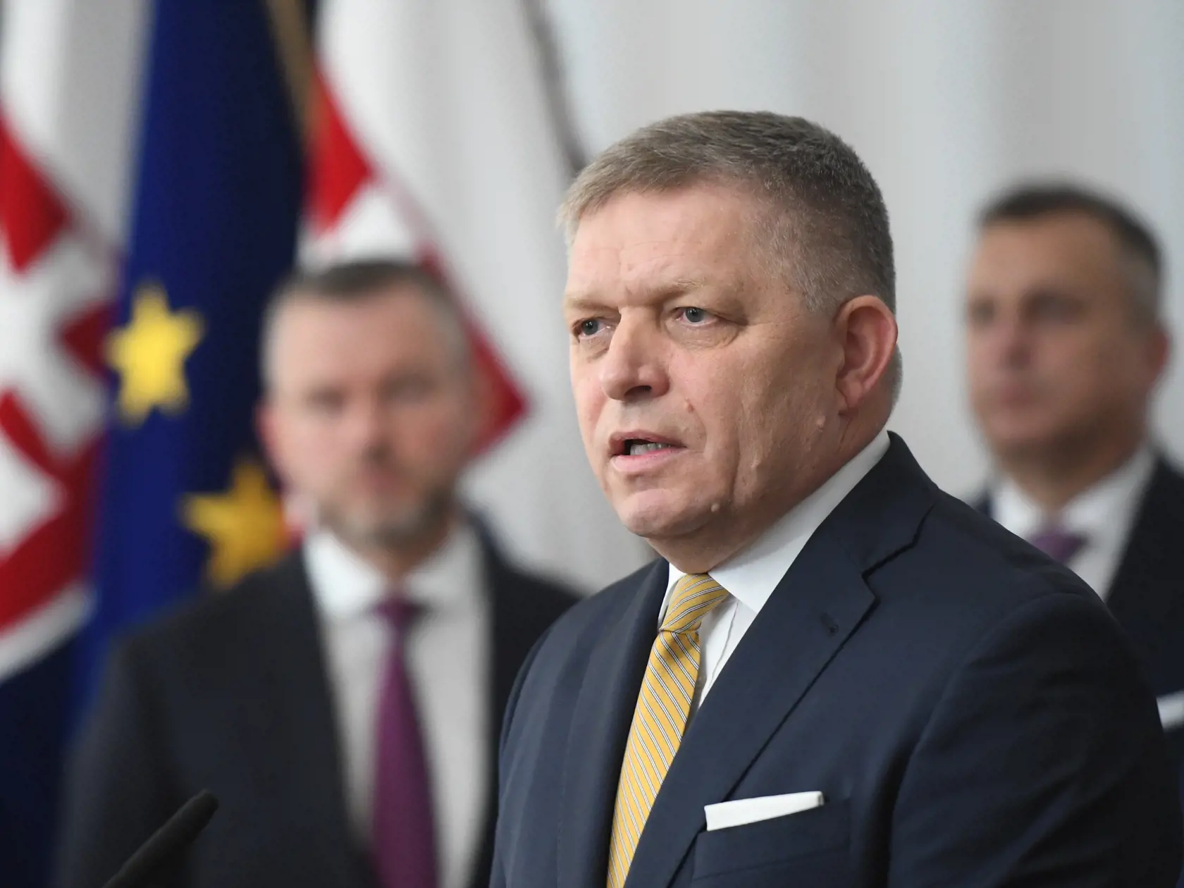 Koaličná zmluva sa podpisovala 16.10.2023. Bude sa teraz otvárať?