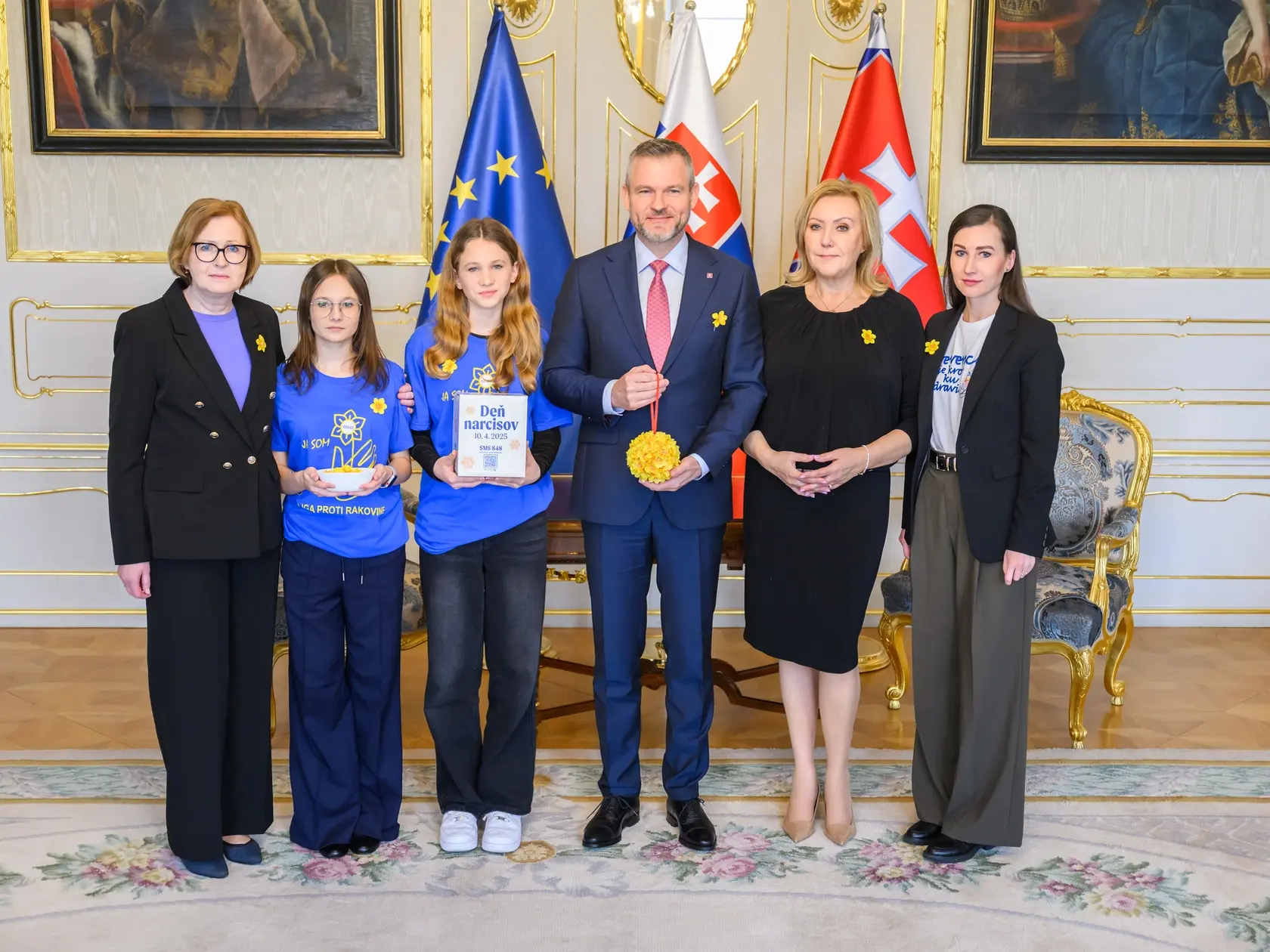 PR manažérka LPR Jana Alexová, riaditeľka Ligy proti rakovine Eva Kováčová a prezident SR Peter Pellegrini.