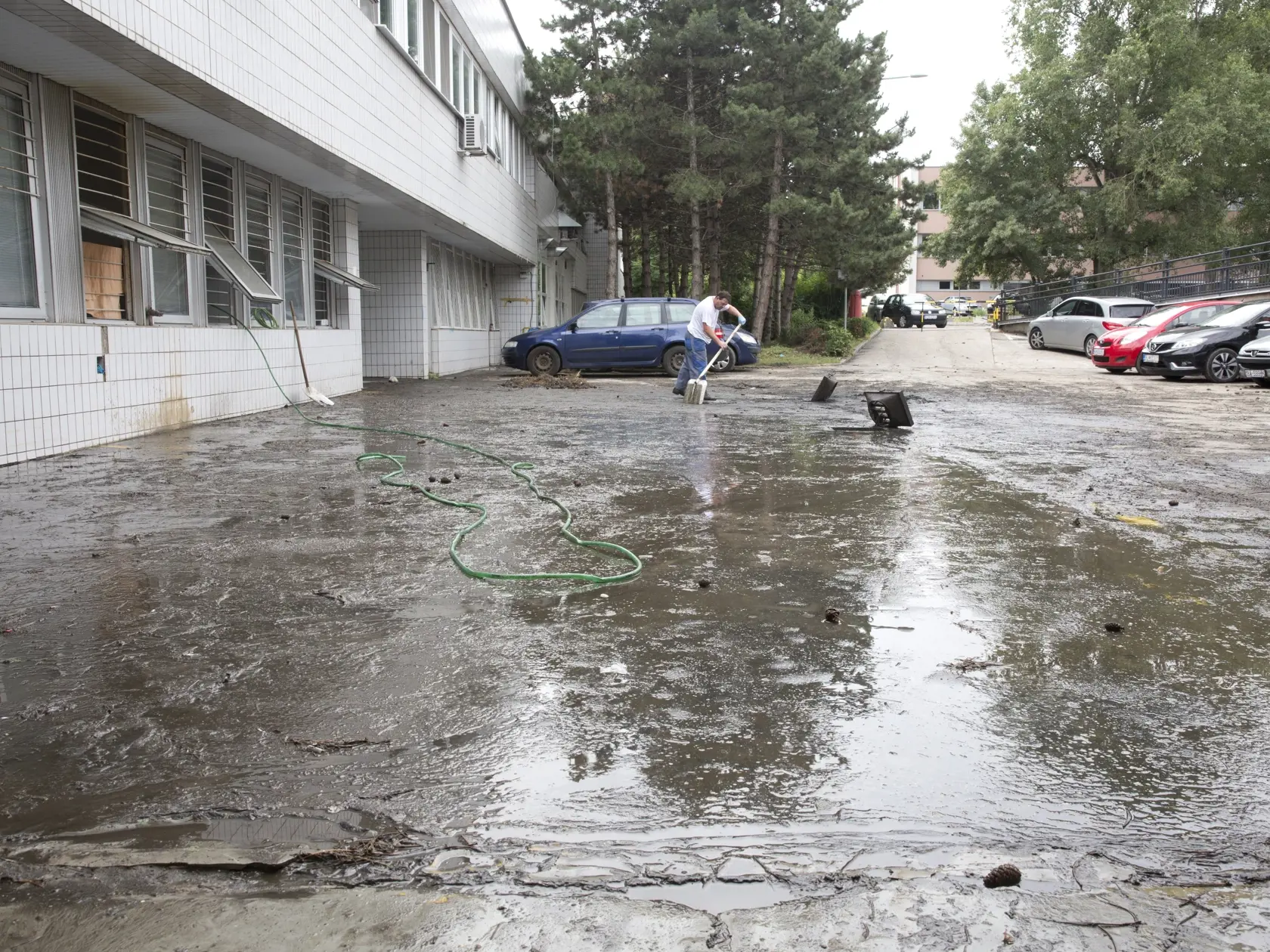 Ružinov nemocnica
Na snímke následky zatopeného suterénu v lôžkovej časti nemocnice