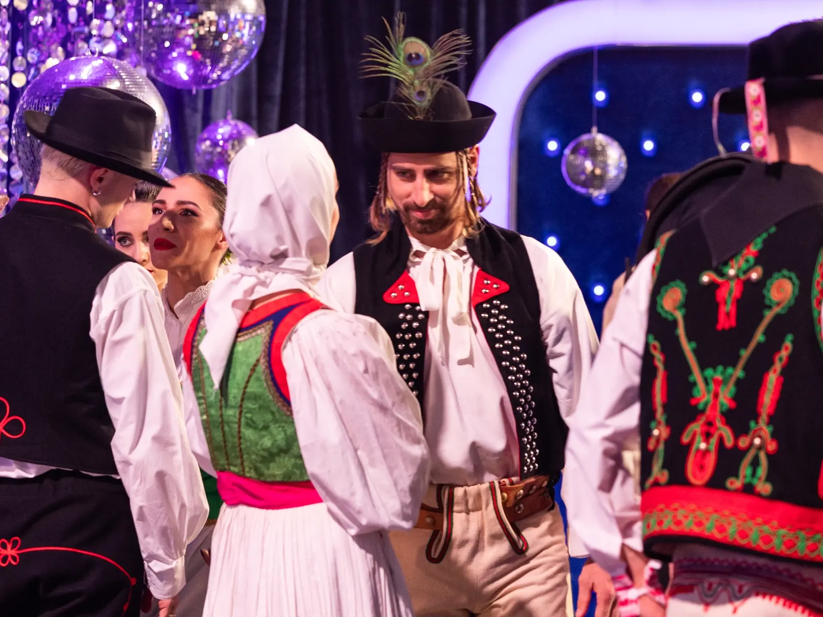 Peter Sagan a Eliška Lenčešová počas ôsmeho kola Let's dance 2025.