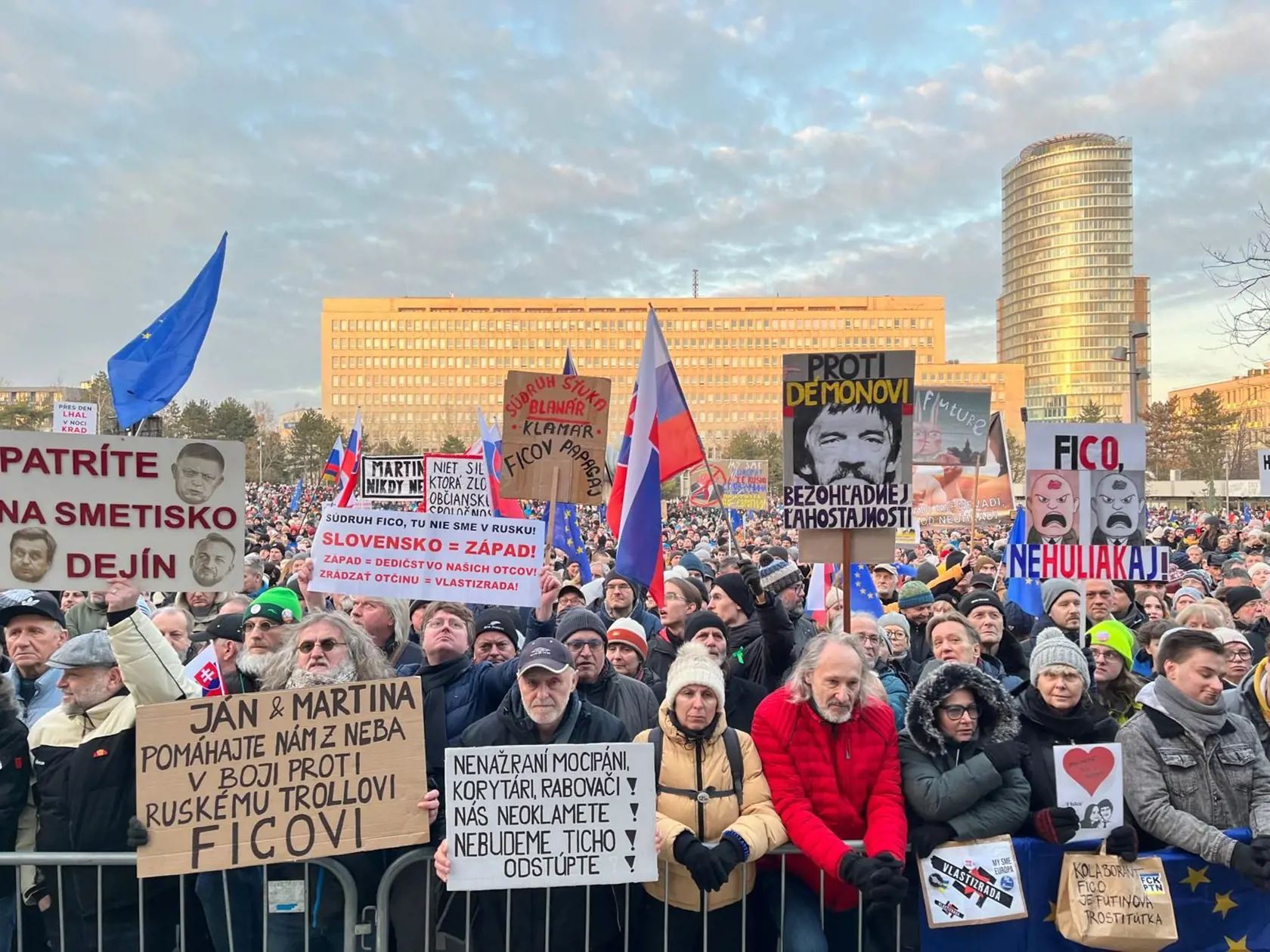 V piatok 21. februára pokračuje ďalšie kolo protestov, ktoré sa už tradične konajú každé 2 týždne. Tentokrát je to však mierne odlišné. 