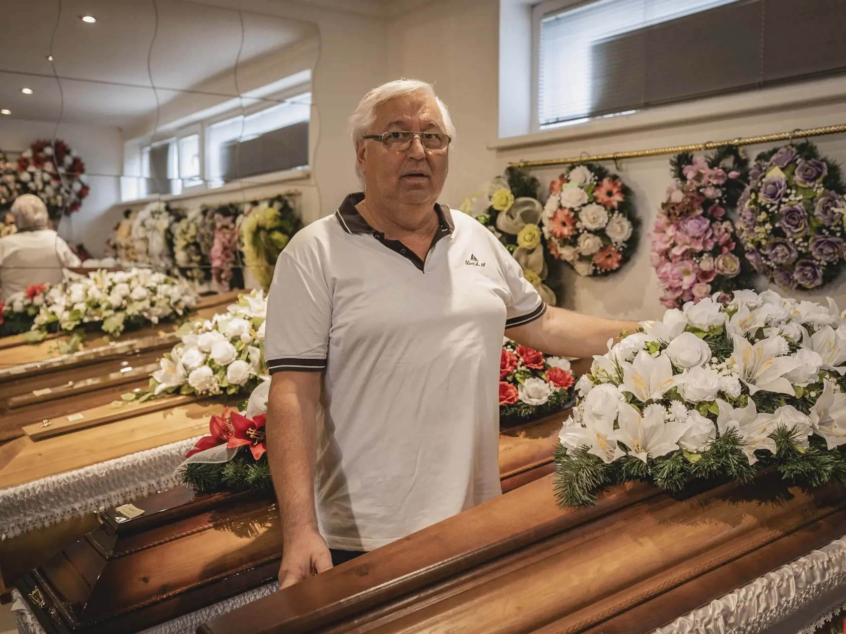 V našom hlavnom meste a jeho okolí dávajú ľudia pri poslednej rozlúčke prednosť kremáciám.