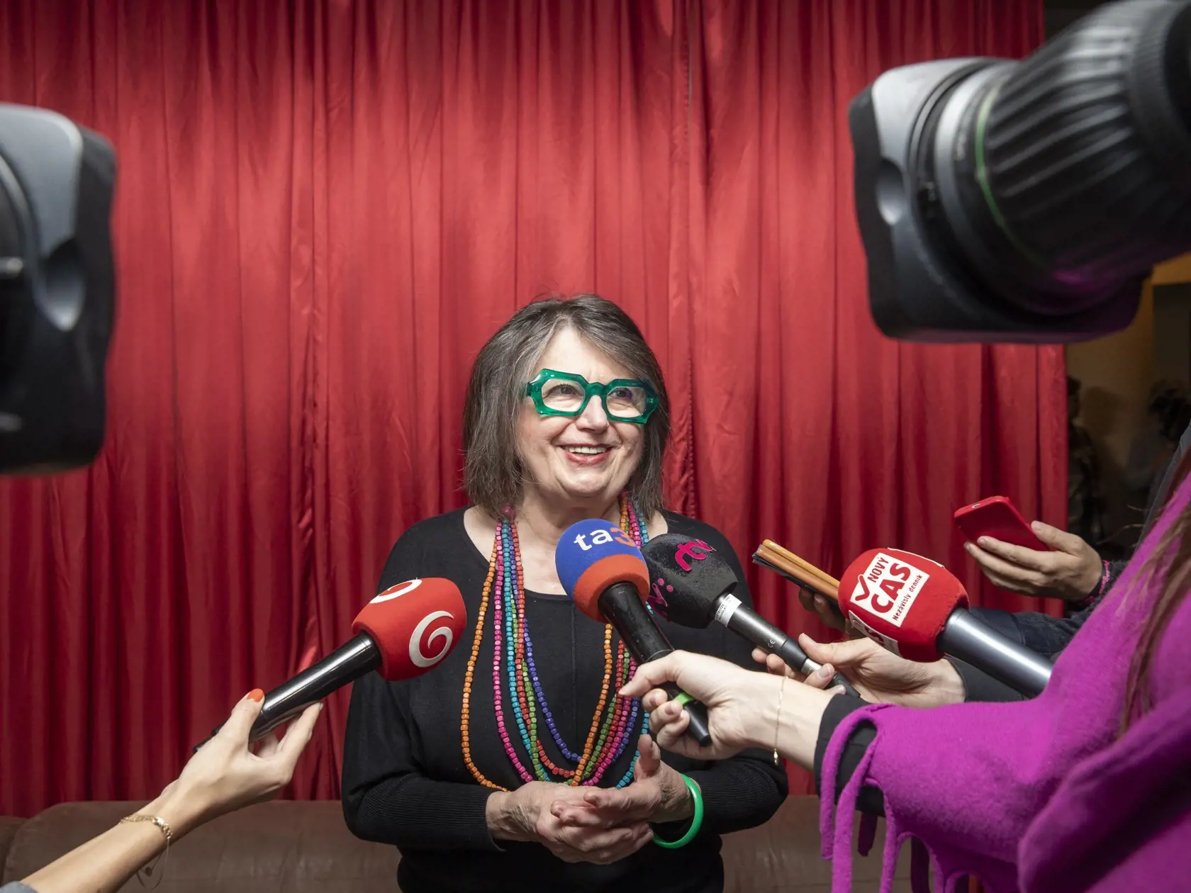 Na snímke je tlačová konferencia filmového festivalu inakosti. Sedemnásty ročník bude patriť k najväčším vo svojej histórii. Na fotke je herečka Zuzana Kronerová.