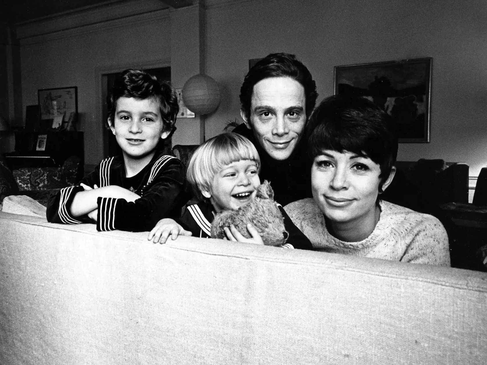 Jennifer Grey s otcom Joelom Greyom, mamou Jo Wilder a bratom Jamesom v roku 1967. 