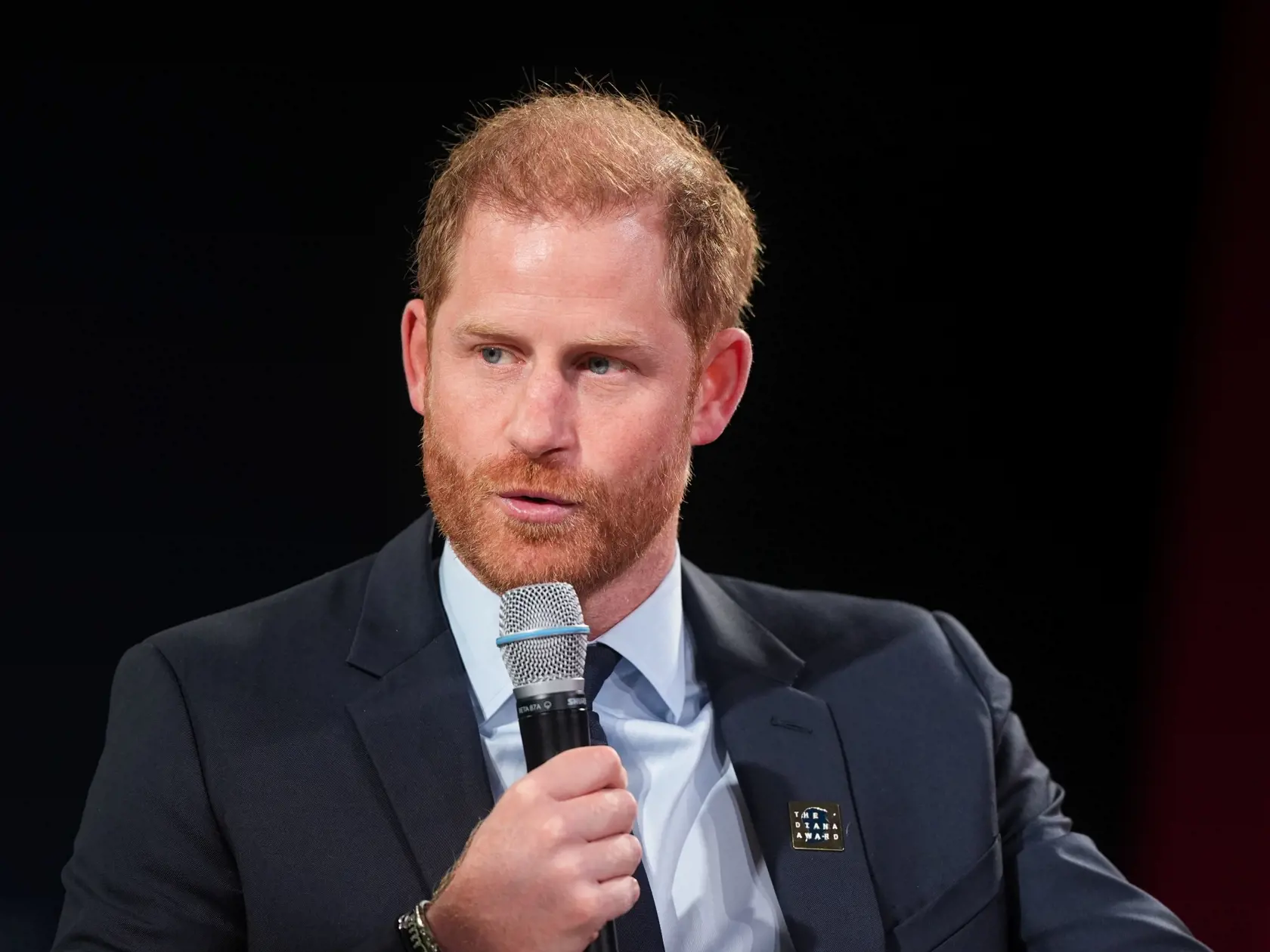 Princ Harry v príhovore v New Yorku spomenul aj svoju mamu, princeznú Dianu.