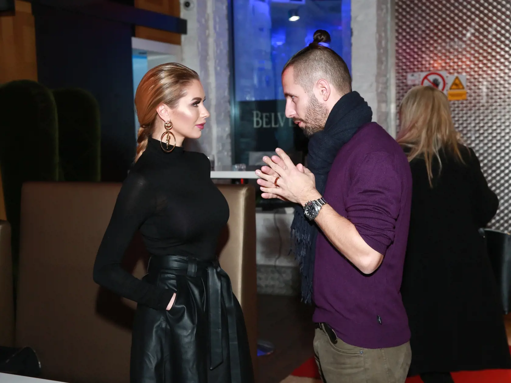 Speváčka Dáša Šarközyová (28) alias Mamba Dasha porkstila svoje debutové CD v pratislavskom Icebare na dunajskej ulici

