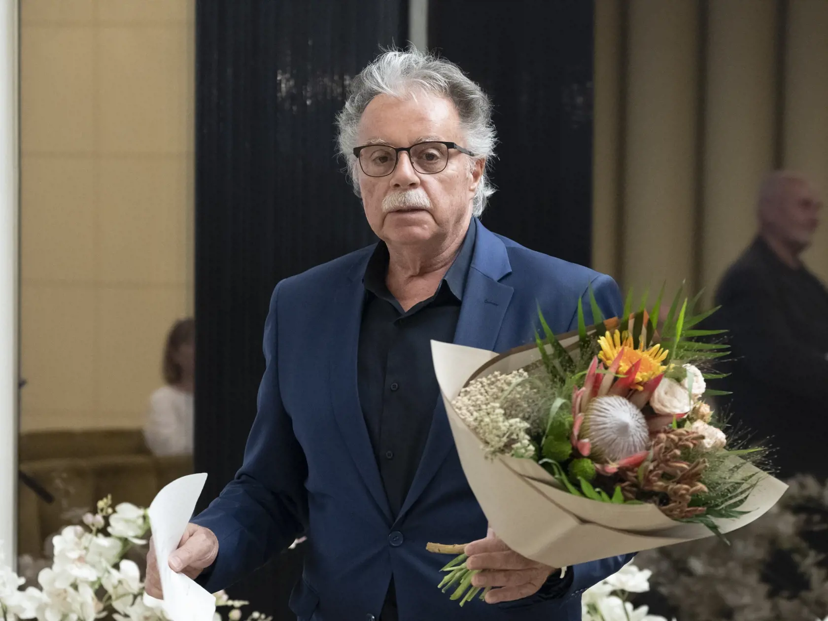 Na snímke laureát Pavol Hammel si prevzal cenu Gejzu Dusíka počas odovzdávania cien Hudobného fondu 2023 v Bratislave 19. septembra 2023. FOTO TASR - Pavel Neubauer