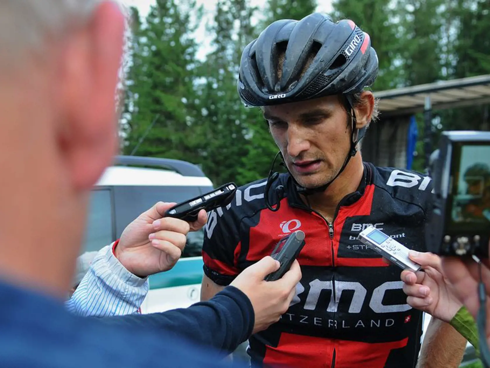 Peter Velits už zavesil bicykel na klinec.