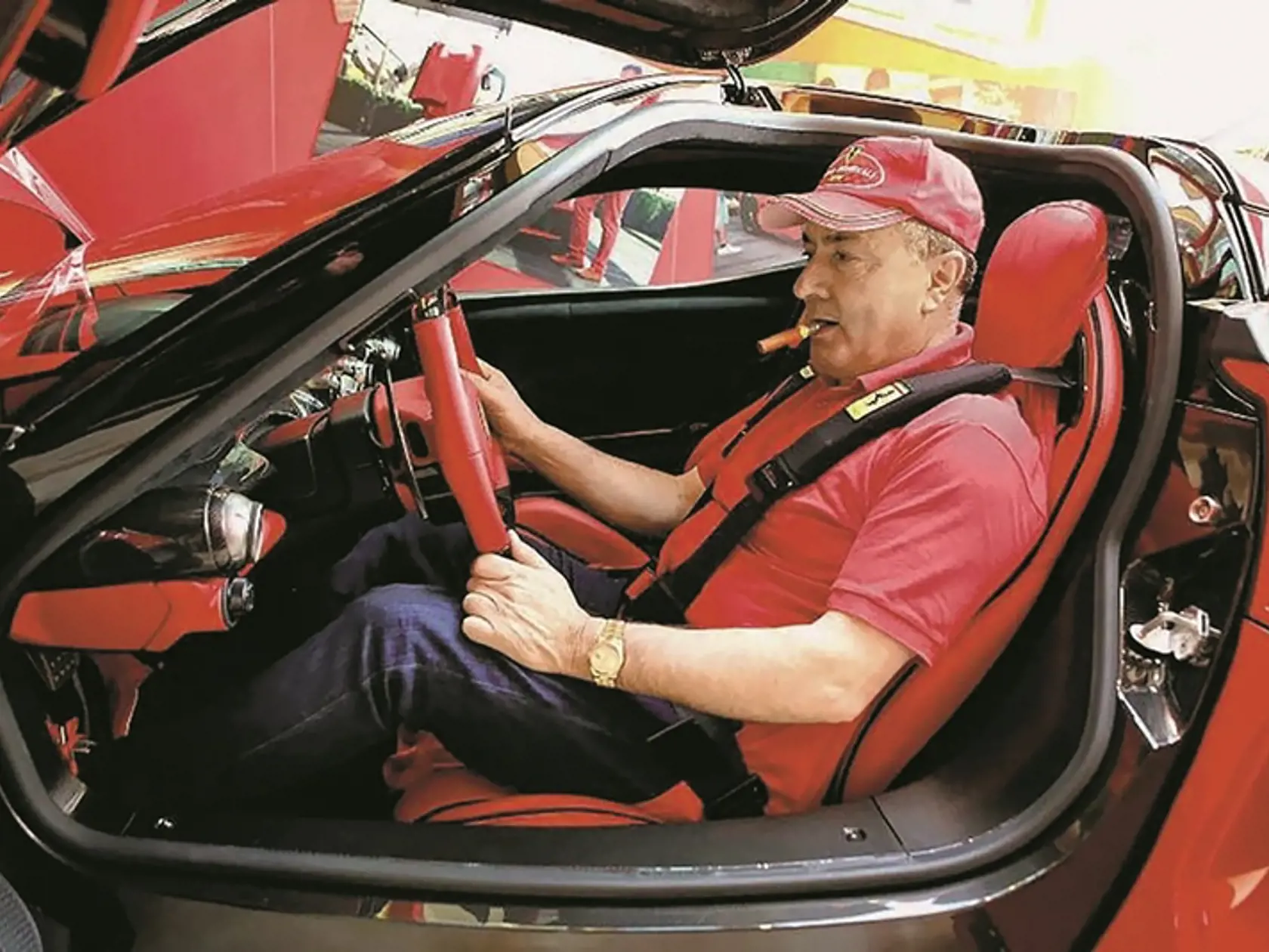 Diego Roda: Je známy ako fanúšik Ferrari. Podľa polície si uplatňoval účinnú ľútosť až 24-krát. Súviselo to s daňami alebo poistným.