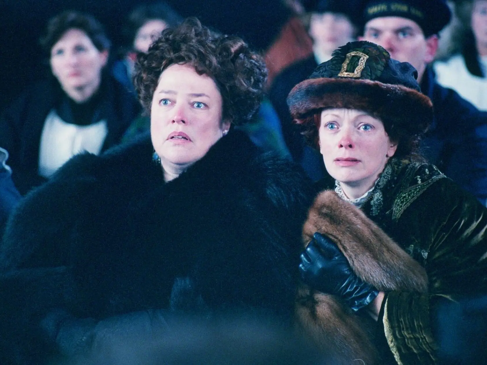 Kathy Bates vo filme Titanic.