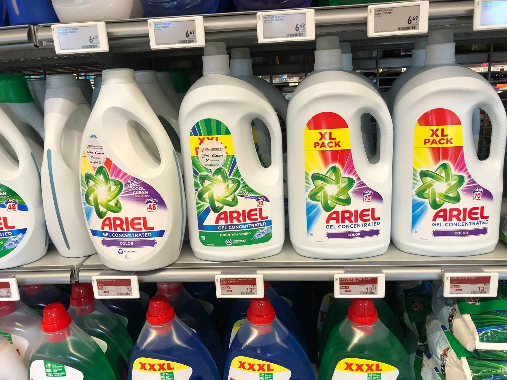 Ceny potravín na Slovensku v predajni Billa.