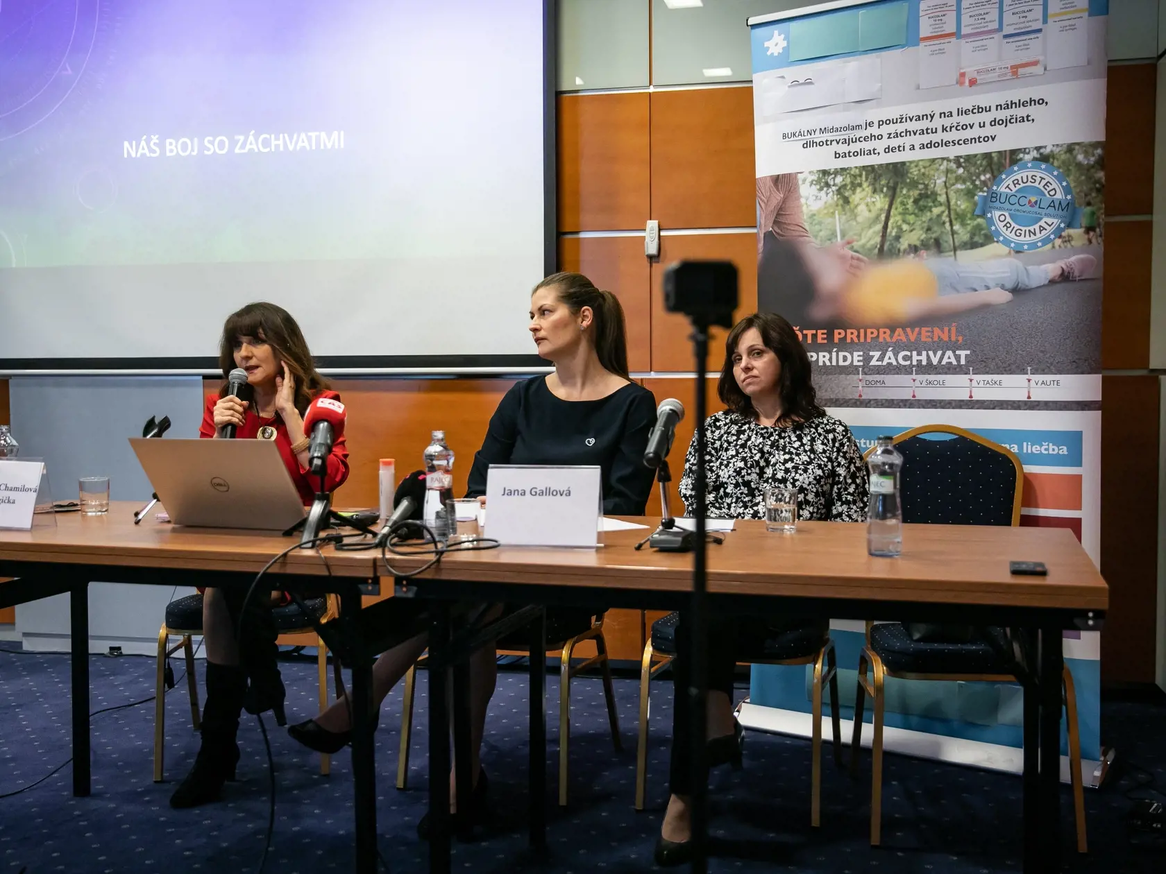Tlačová konferencia k novému lieku na zmiernenie epileptických záchvatov.