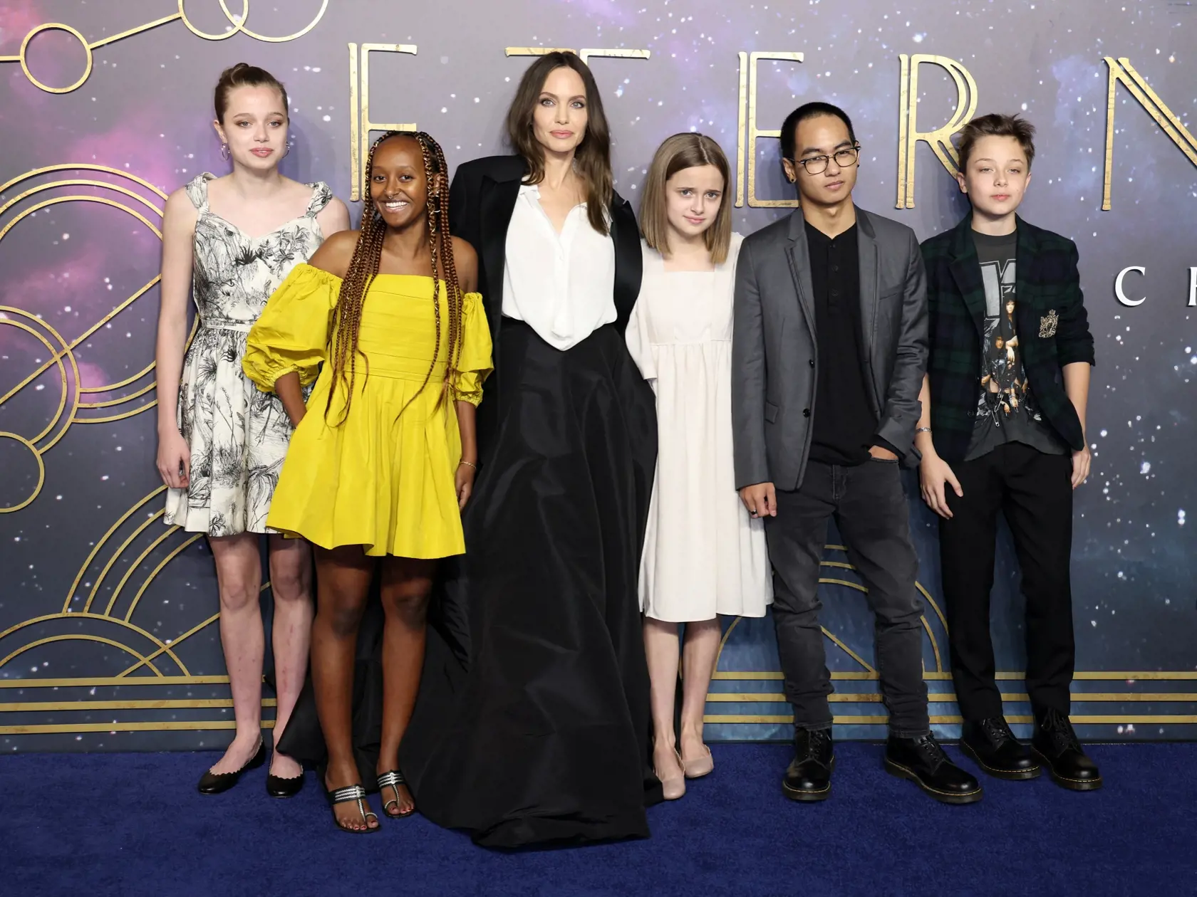 Angelina s deťmi na premiére filmu The Eternals v Londýne.
