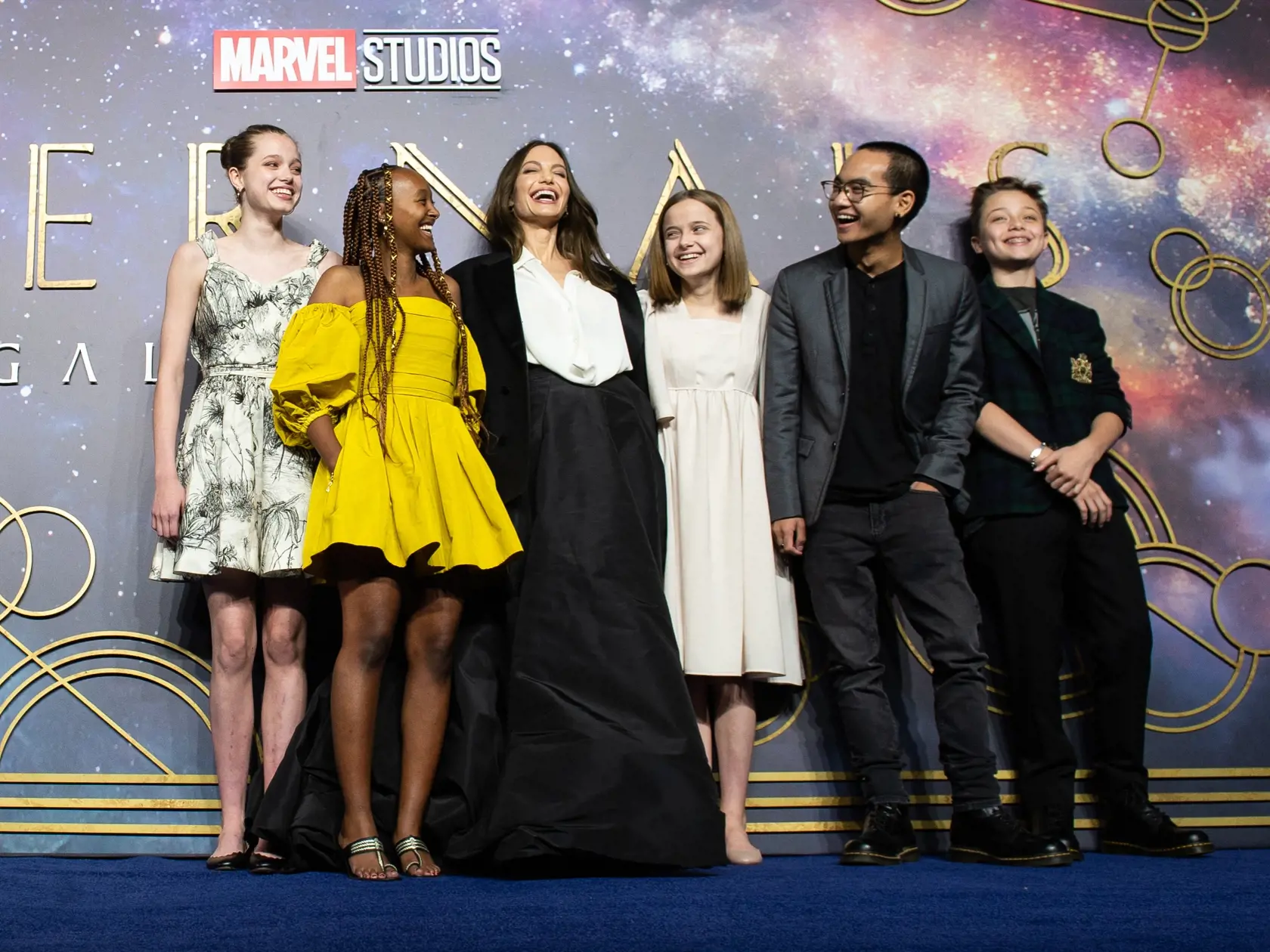 Angelina s deťmi na premiére filmu The Eternals v Londýne.