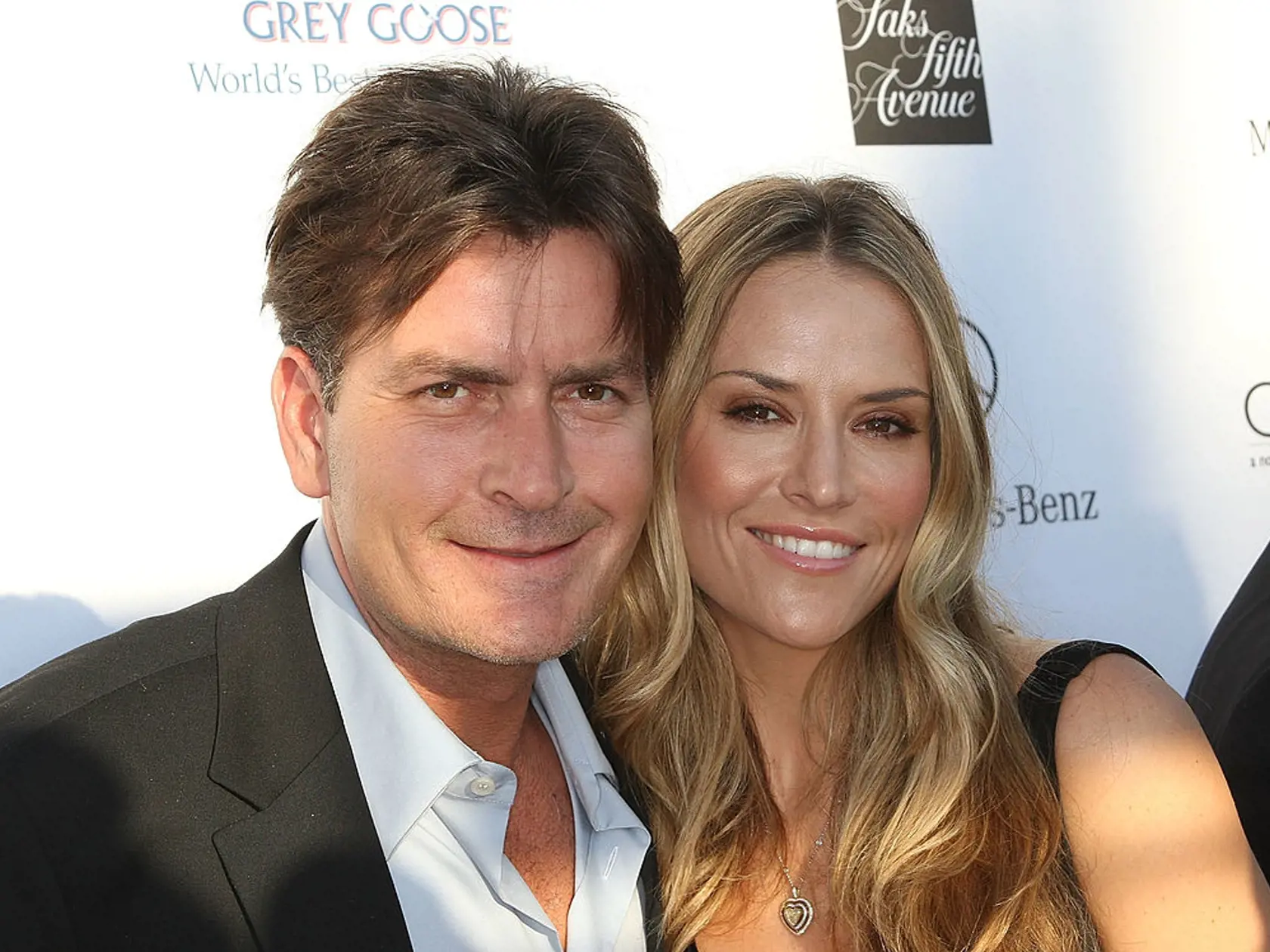 BRENTWOOD, CA - MAY 31: Actor Charlie Sheen (L) and actress Brooke Mueller attend the Seventh Annual Crysalis Butterfly Ball on May 31, 2008 in Brentwood, California.  (Photo by Frederick M. Brown/Getty Images)