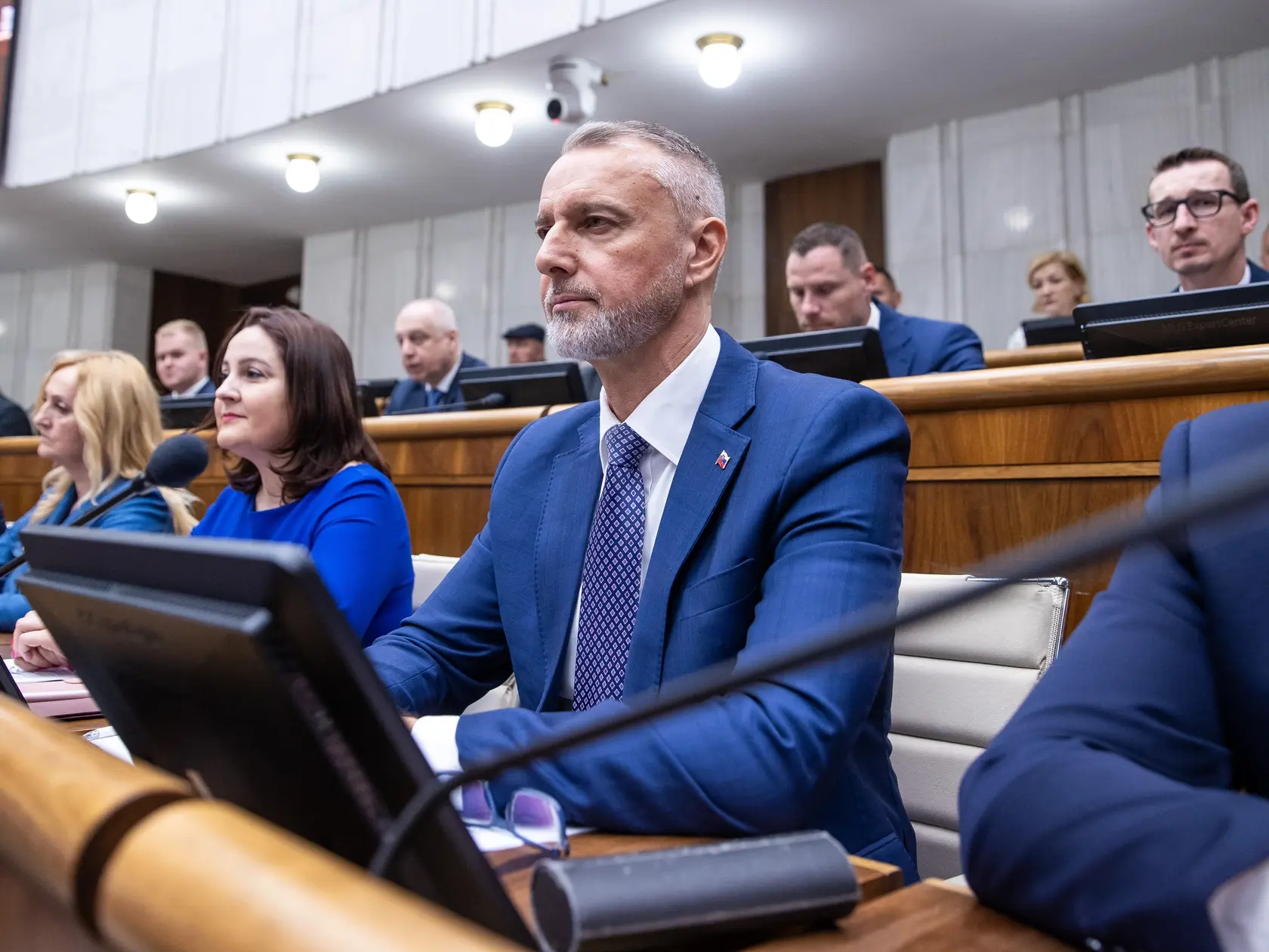 Na snímke Richard Raši v NRSR.