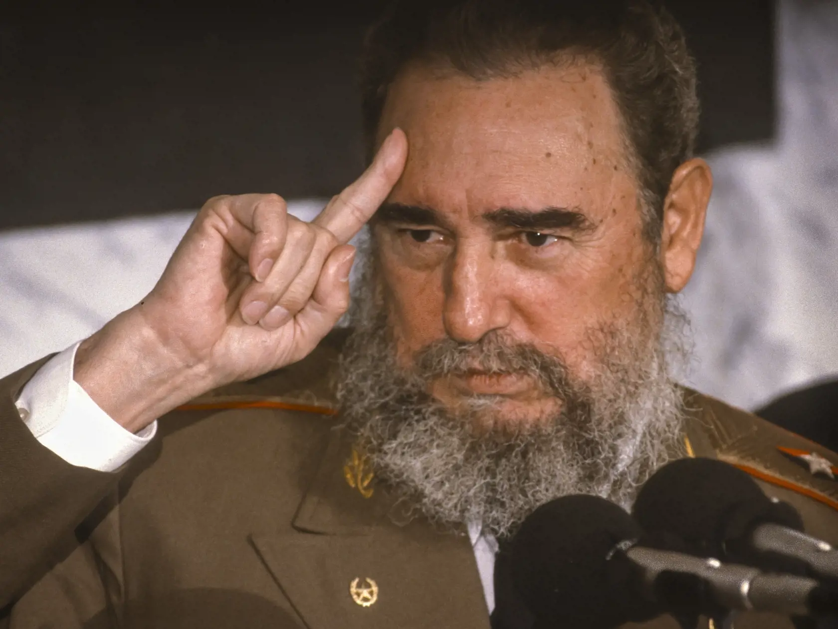 Fidel Castro bol ikonickým politikom. Okrem Kubáncov mal svojich priaznivcov a obdivovateľov aj inde vo svete. Mnohí Česi a Slováci sa tiež k ním zaradili.