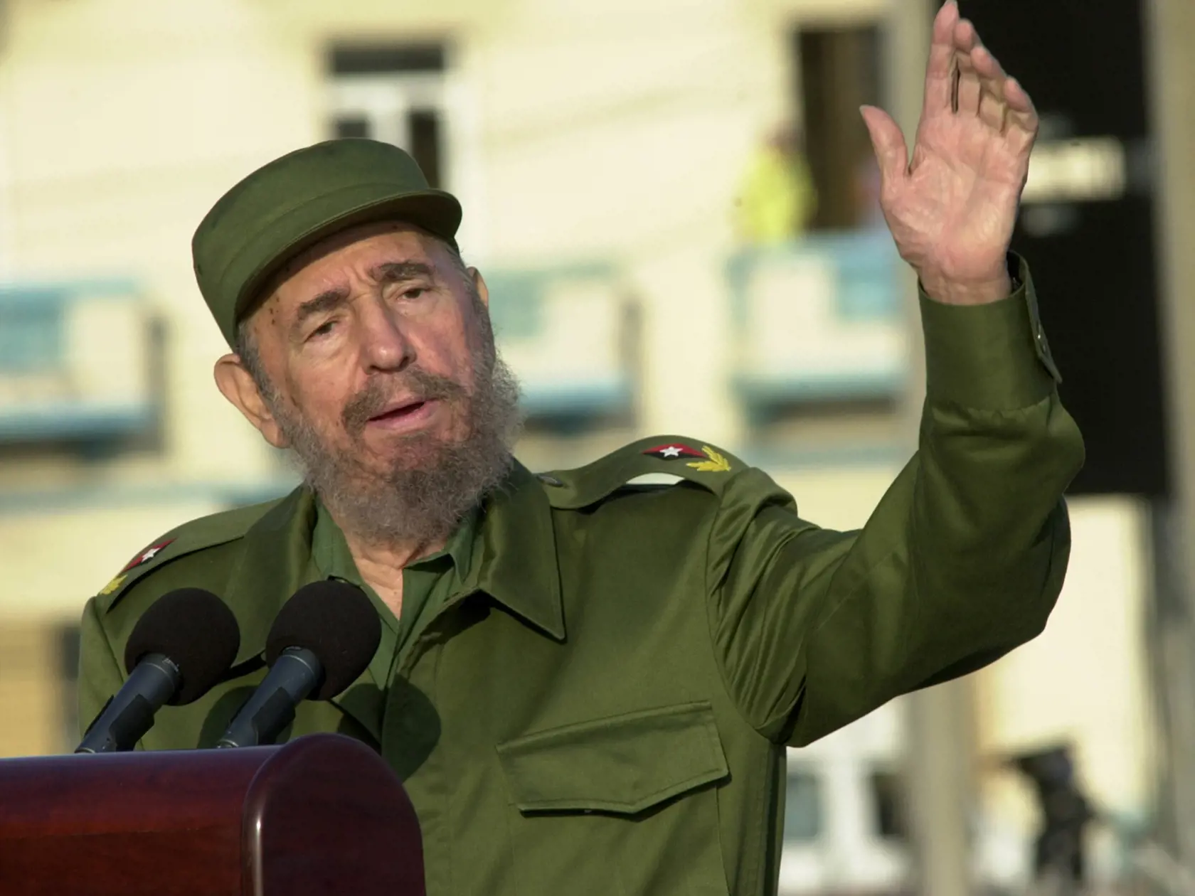 Fidel Castro na archívnej fotografii z roku 2004.