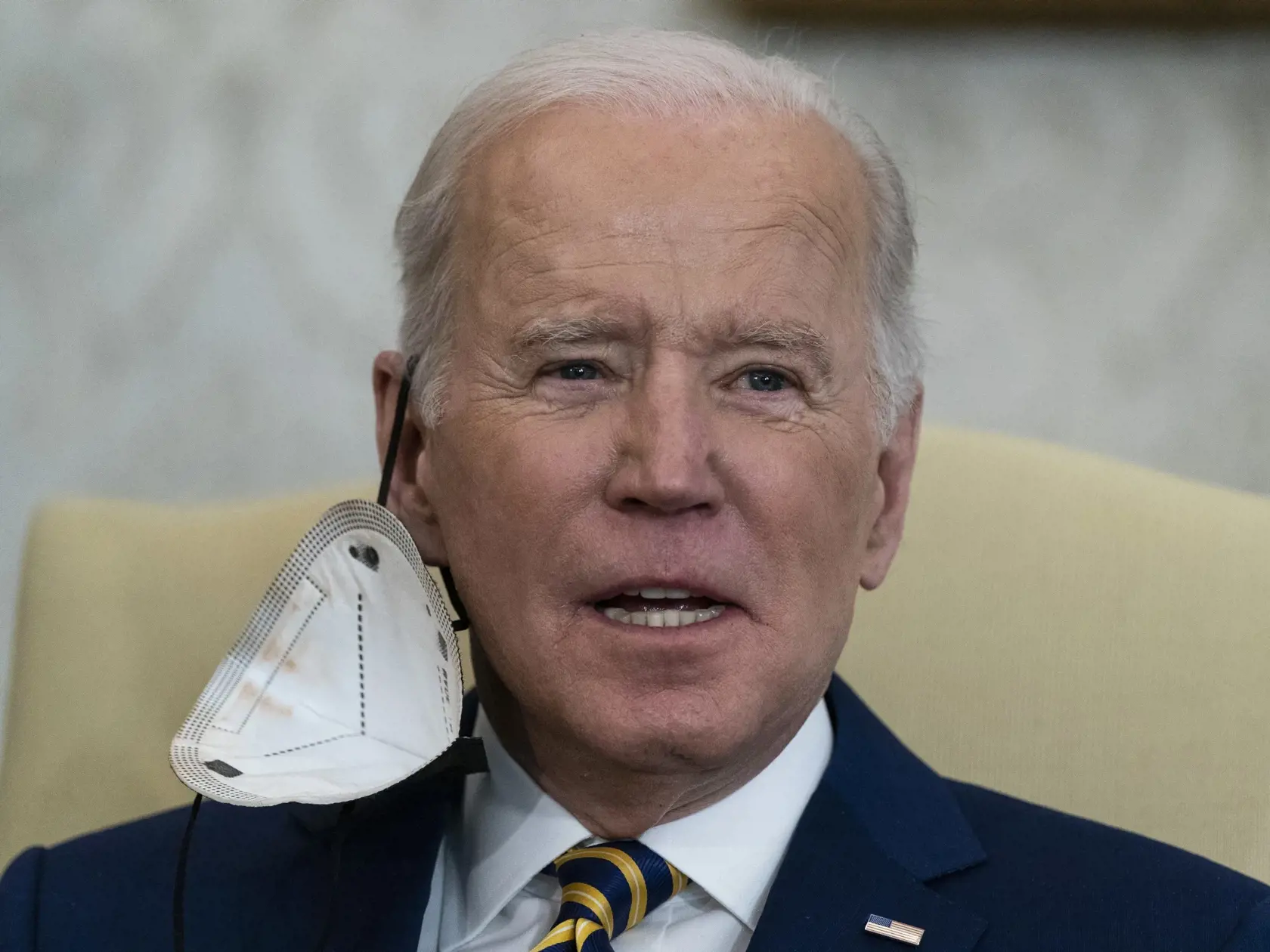 PK 27 Washington - Na snímke americký prezident Joe Biden sa prihovára počas stretnutia s katarským emirom šejkom Tamímom ibn Hamadom as-Sáním v oválnej pracovni Bieleho domu vo Washingtone v pondelok 31. januára 2022. FOTO TASR/AP

President Joe Biden speaks during a meeting with the Qatar's Emir Sheikh Tamim bin Hamad Al Thani in the Oval Office of the White House, Monday, Jan. 31, 2022, in Washington. (AP Photo/Alex Brandon)
