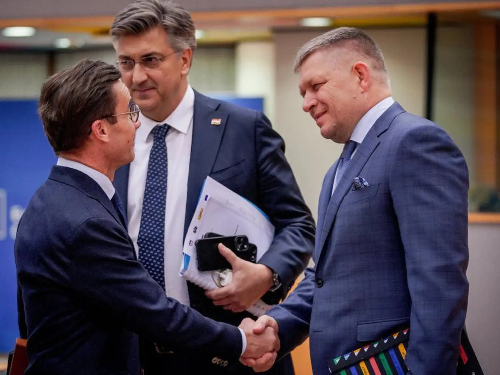 Zasadnutí Európskej rady, ktoré sa koná 26. a 27. októbra 2023, sa zúčastnil aj Robert Fico.