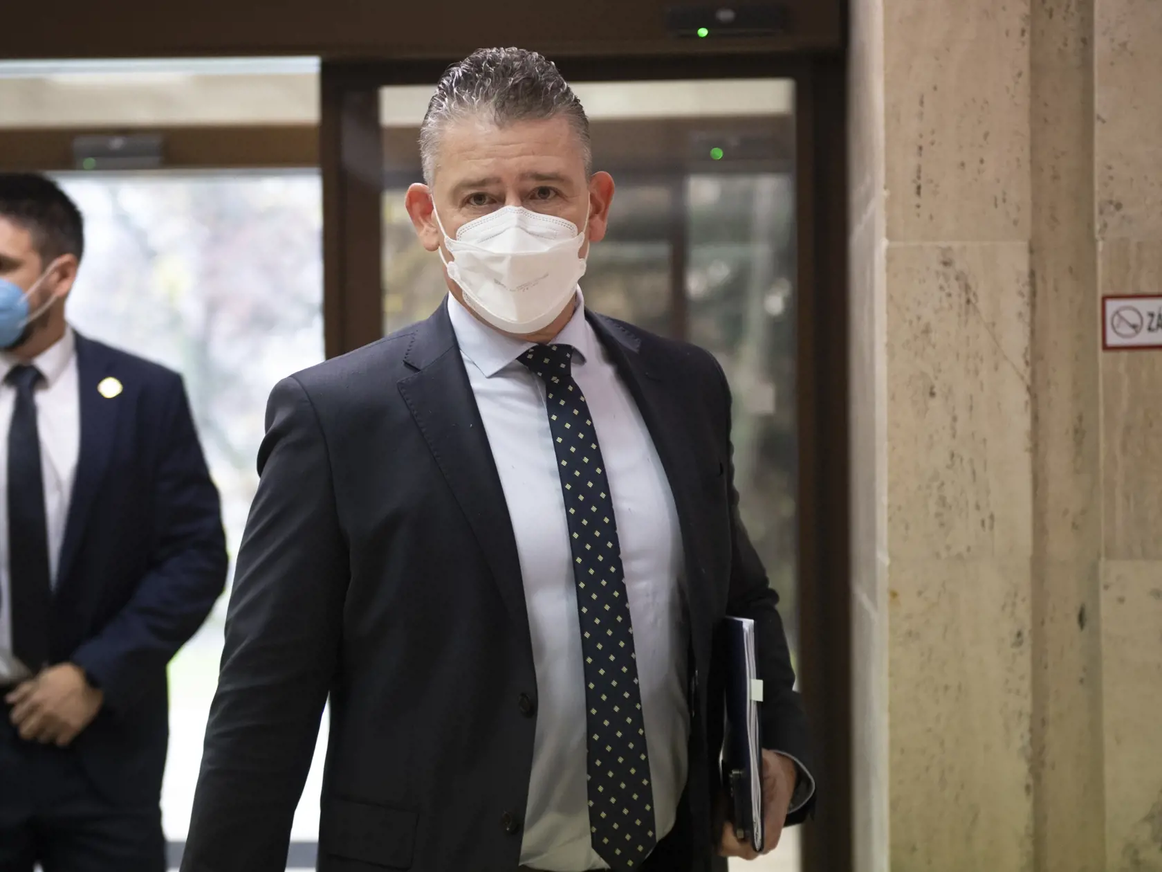 Úrad špeciálnej prokuratúry navštívil 16. júla, aby zabezpečil ochranu špeciálneho prokurátora a jej zosúladenie s platnými predpismi, respektíve možnosti úpravy tohto inštitútu v budúcnosti, priznal Mikulec.