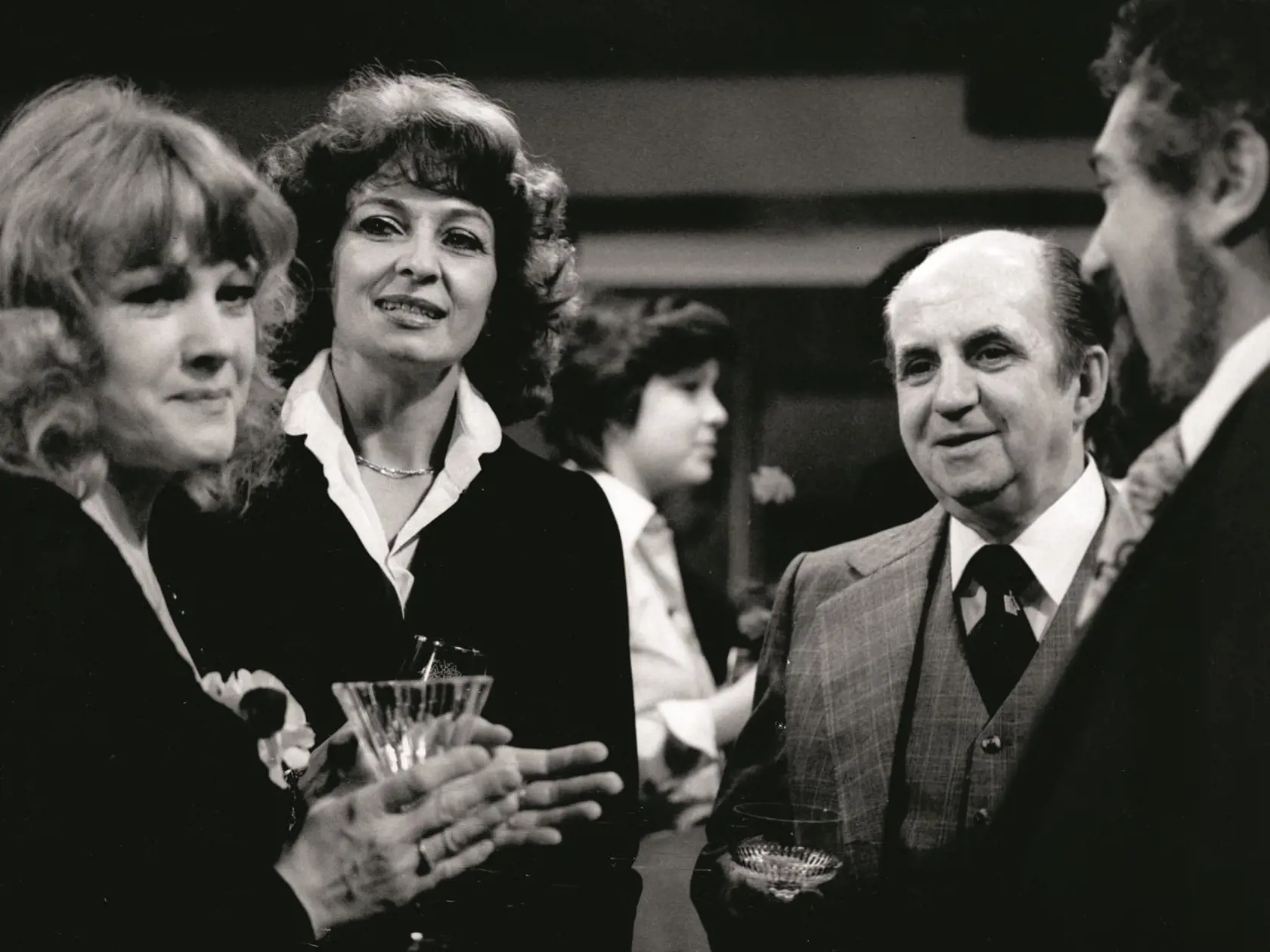 Eva Pilarová, Yvetta Simonová, Karel Vlach, Jana Robbová a Waldemar Matuška, zľava
