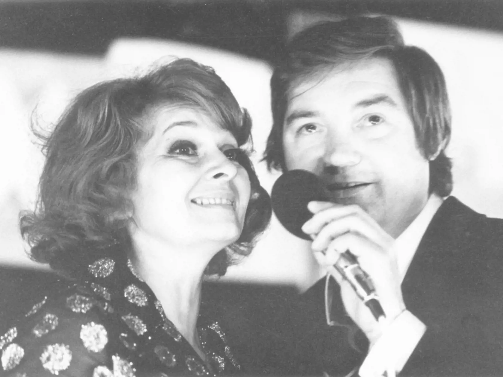 Yvetta Simonová prežila najslávnejšie obdobie svojej kariéry po boku Milana Chladila. Ich duety počúva niekoľko generácii fanúšikov.