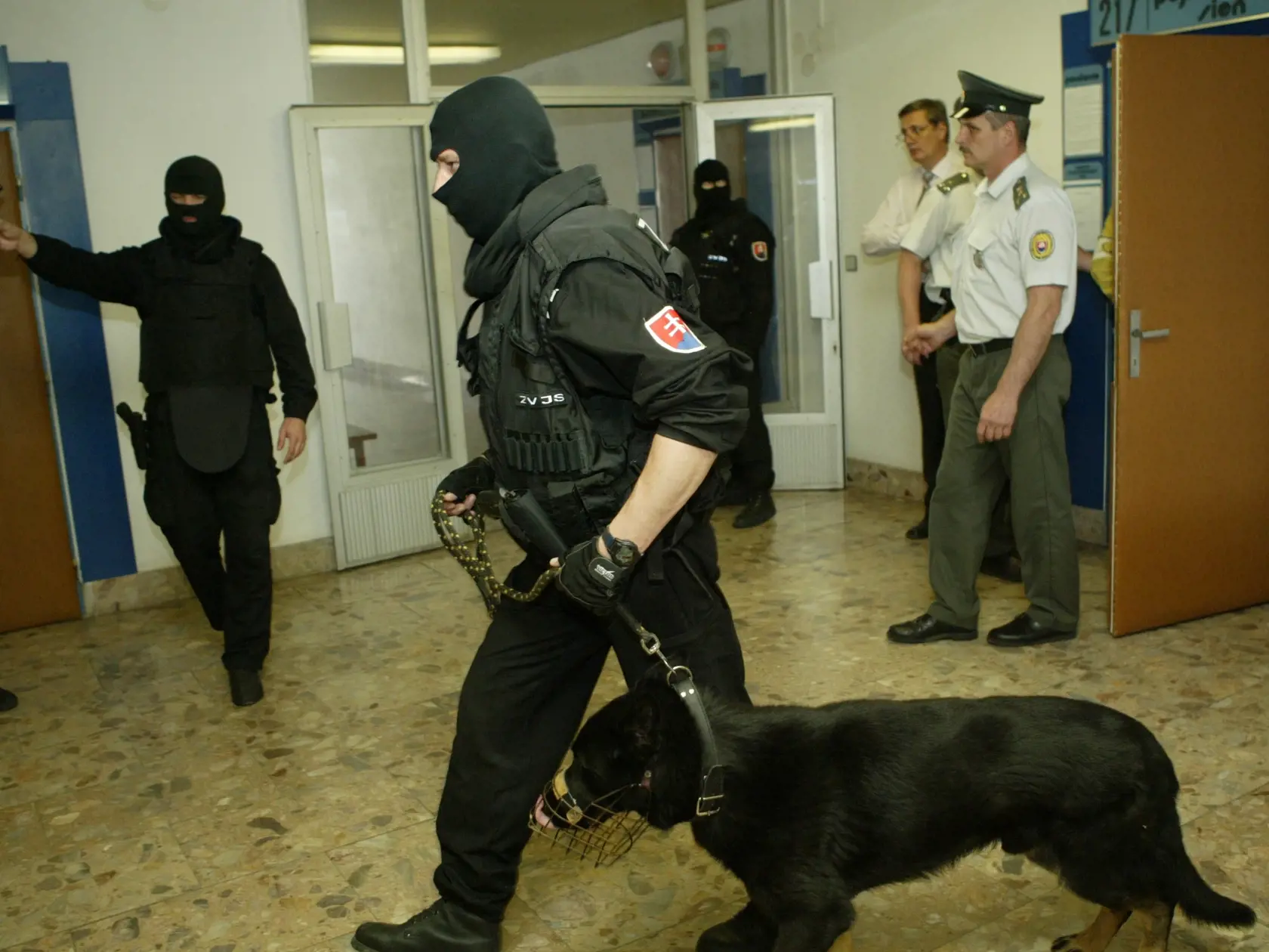 Pojednávanie v Prešove. Pes prehľadával ostatné priestory.