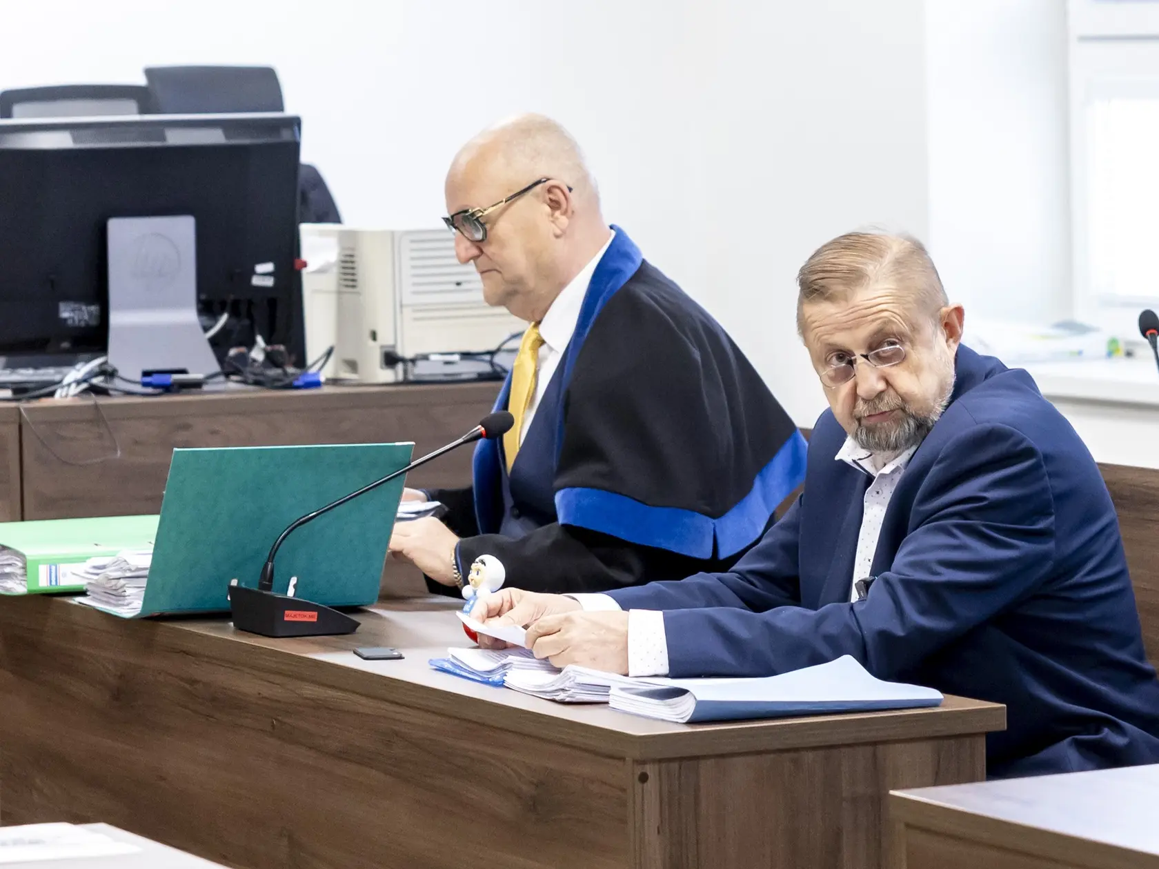 Obžalovaný Štefan Harabin na Špecializovanom trestnom súde v Pezinku. Pojednávanie v prípade schvaľovania ruskej invázie na Ukrajinu.
