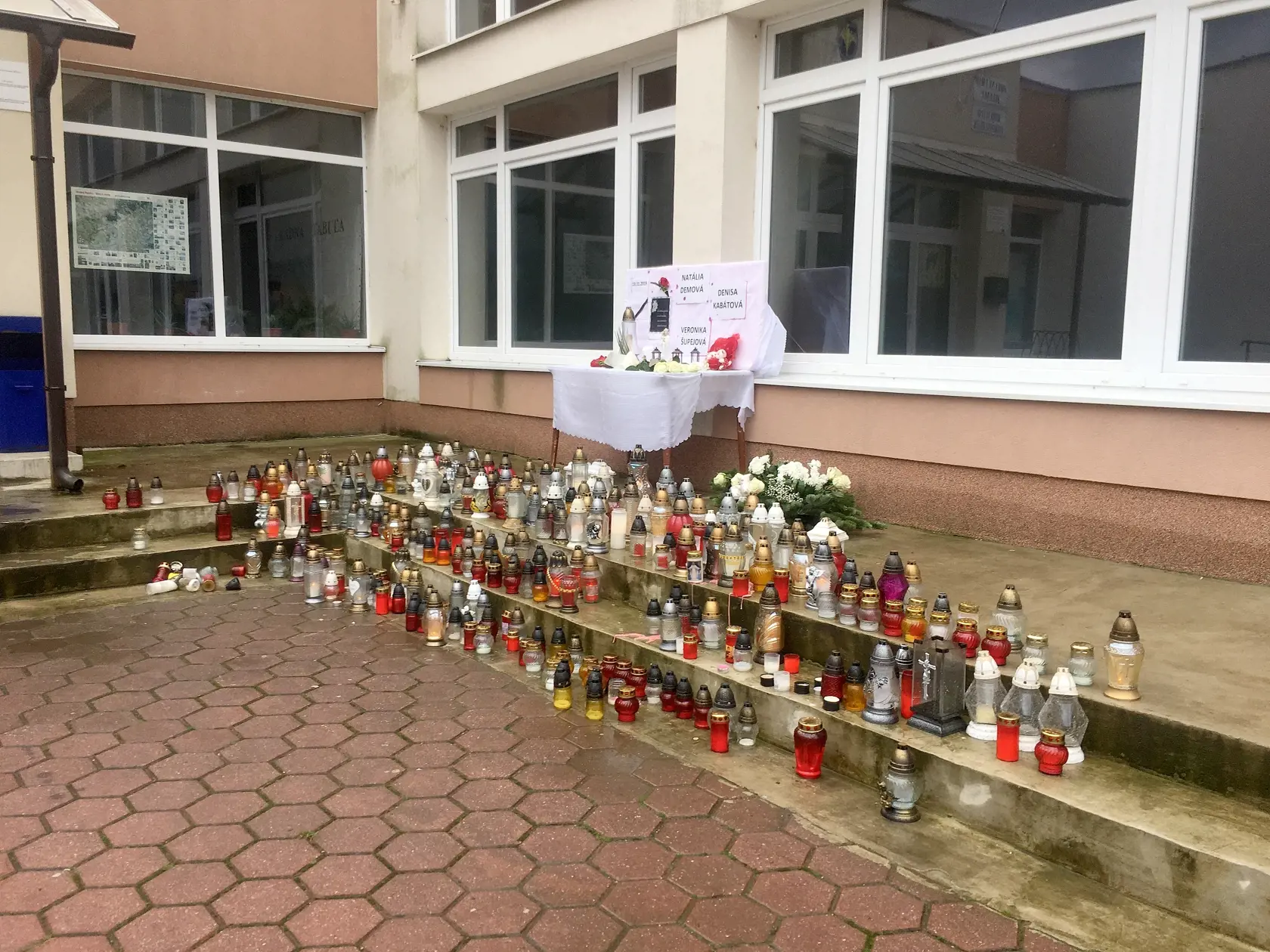 JELENEC PLAČE Zahynuli aj tri mladé dievčatá z obce