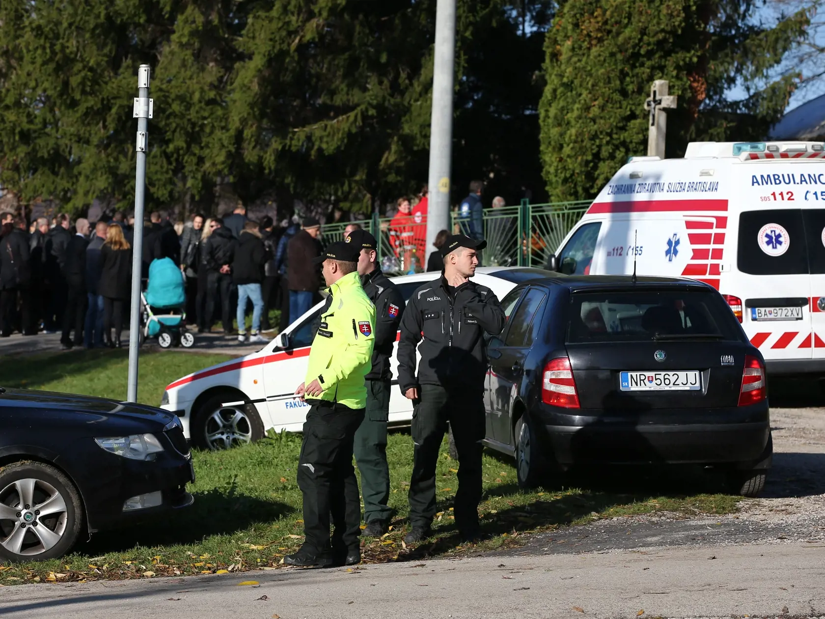 Na pohrebe boli pripravené všetky záchranné zložky.