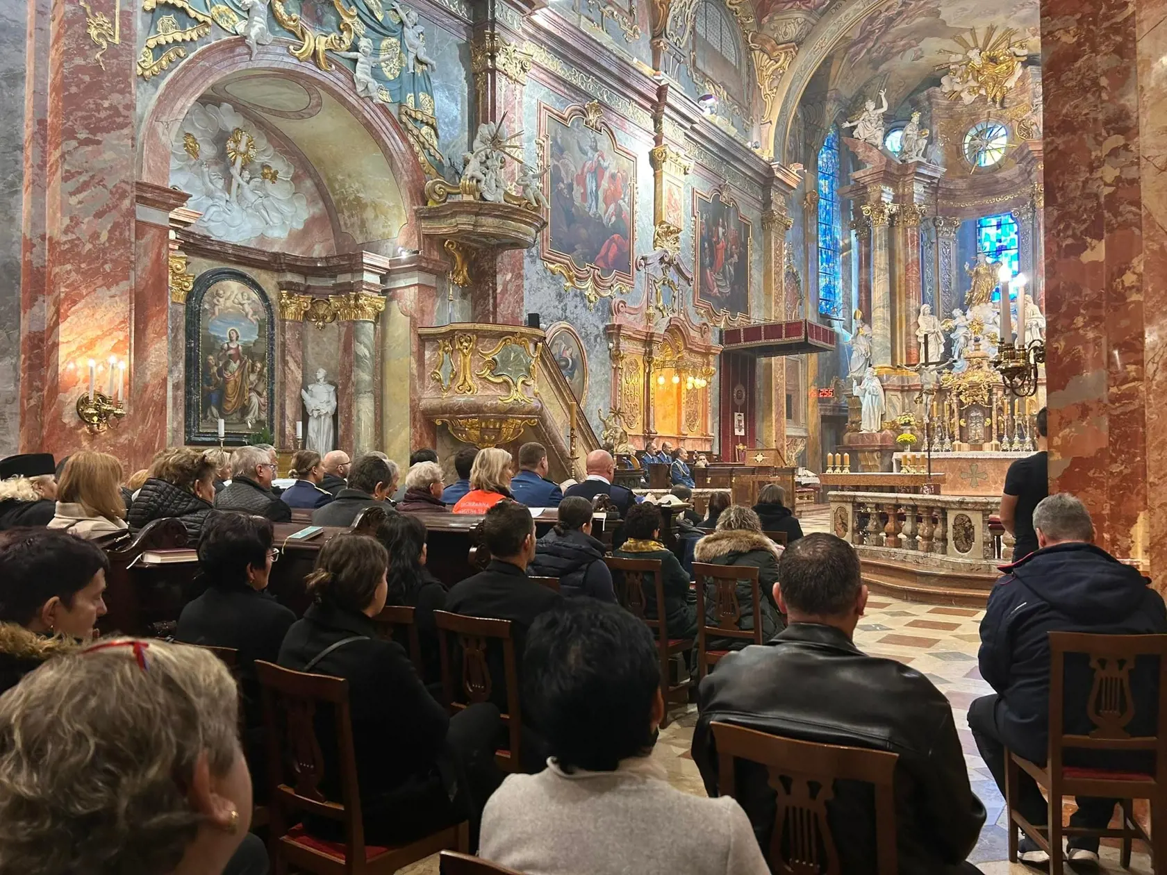 Sláveniu eucharistie predsedal ordinár Ozbrojených síl a ozbrojených zborov biskup František Rábek.