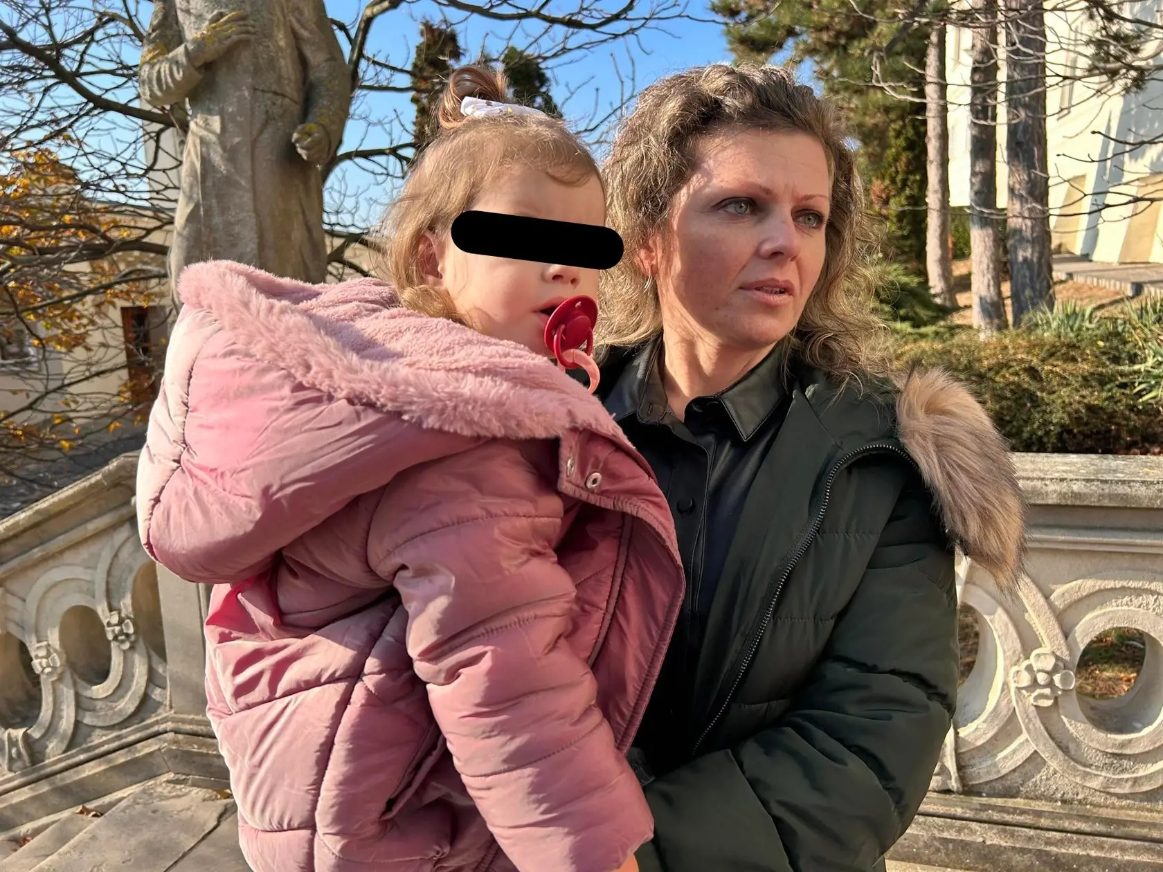 Veronika prišla si prišla na sviatočnú omšu uctiť pamiatku manželovej krstnej mamy, ktorá tragicky zahynula pri nehode pred 3 rokmi.