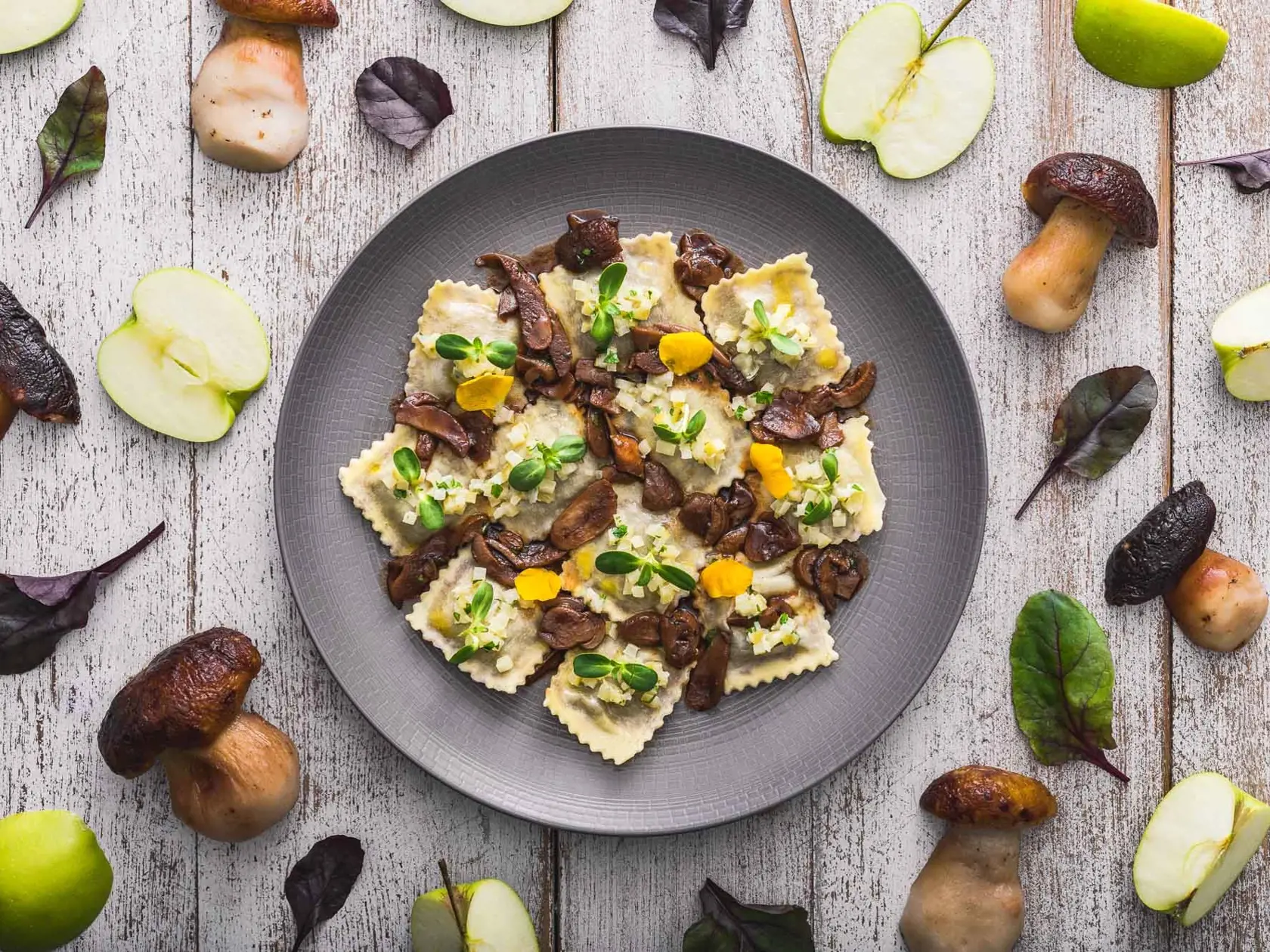 RAVIOLI RIPENI AL RAGÚ D´ANGELO