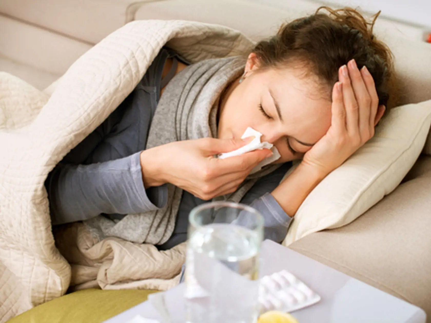 Liek s látkou paracetamol najčastejšie užívame pri nádche.