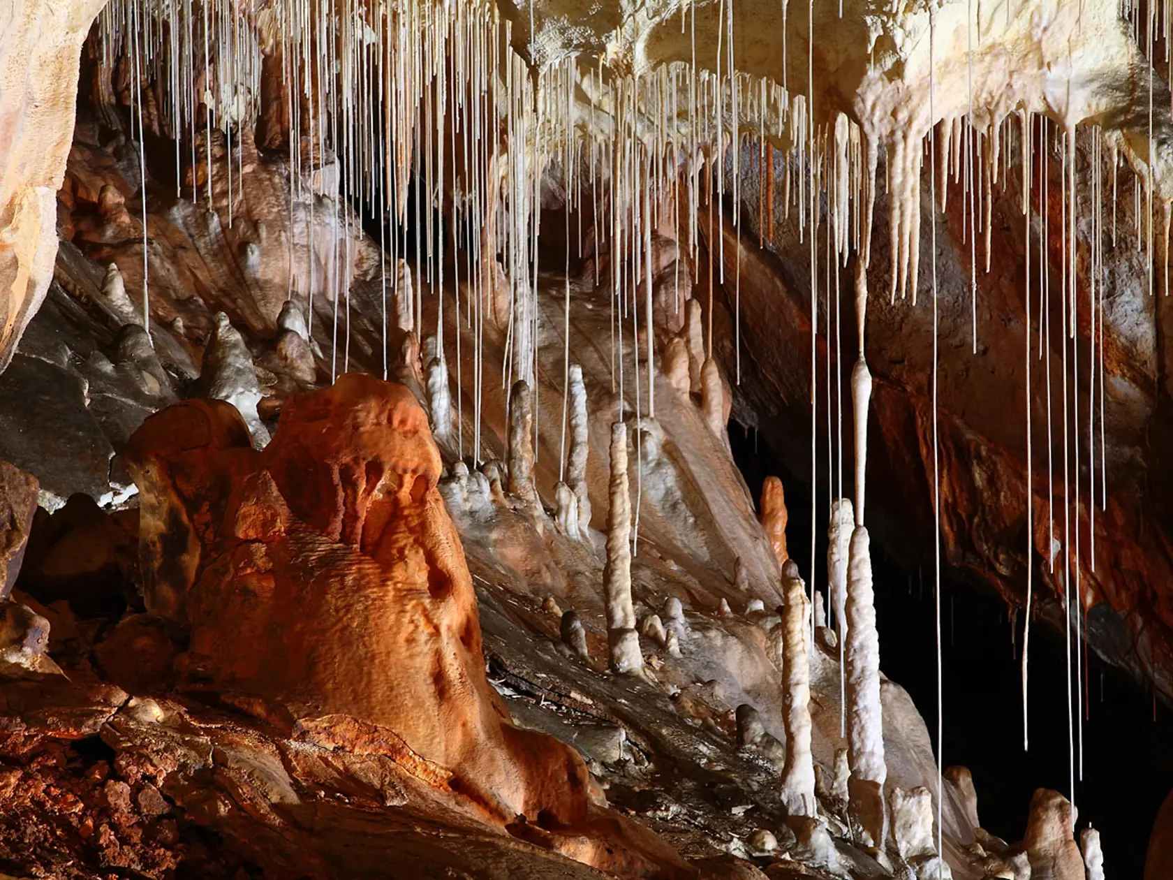 Lákavý východ Slovenska. Gombasecká jaskyňa