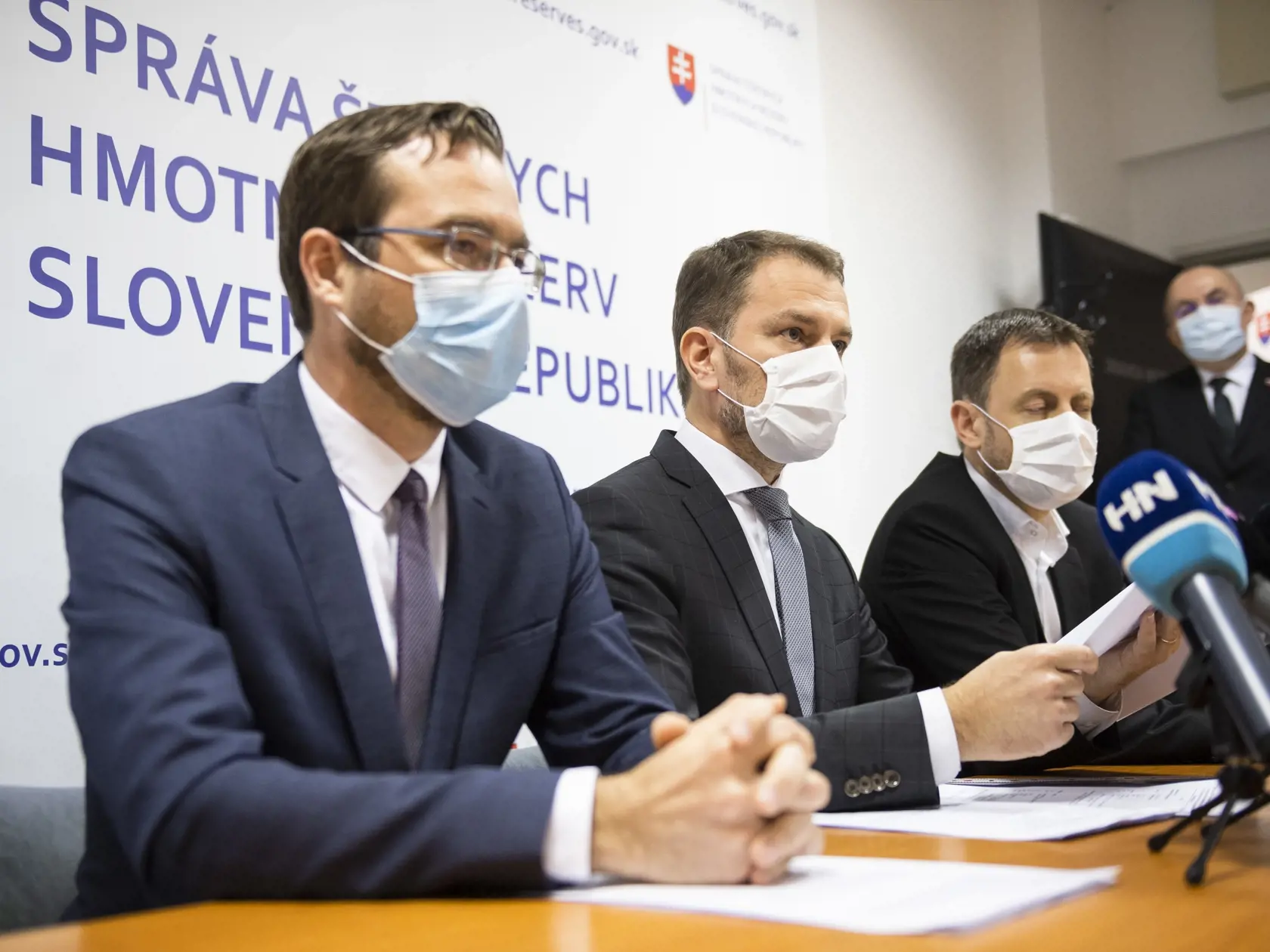 Na Slovensku bolo dnes podľa Matoviča 53 pozitívne testovaných.