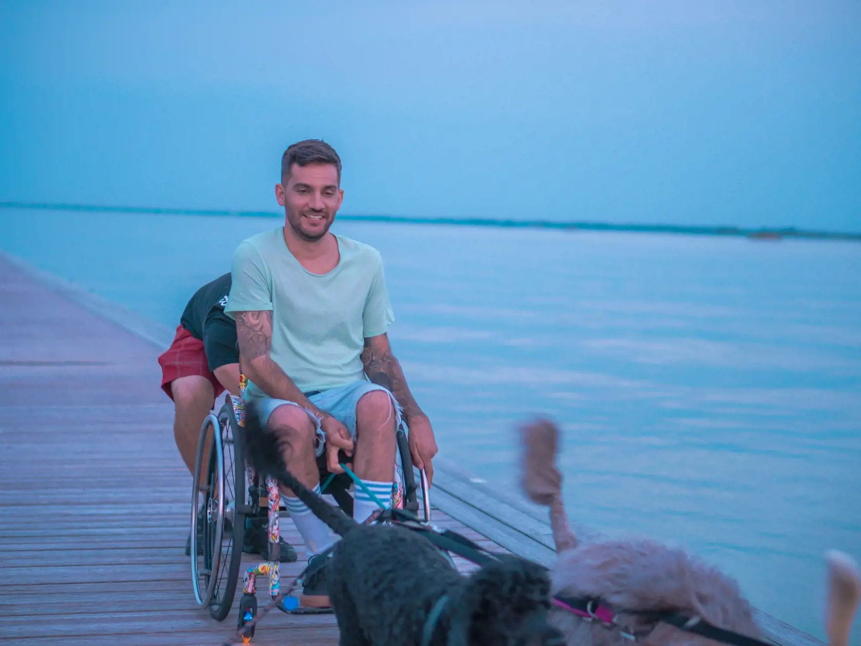 Bekim si počas natáčania nového spotu pre známy mobilný operátor užil kopec zábavy. 