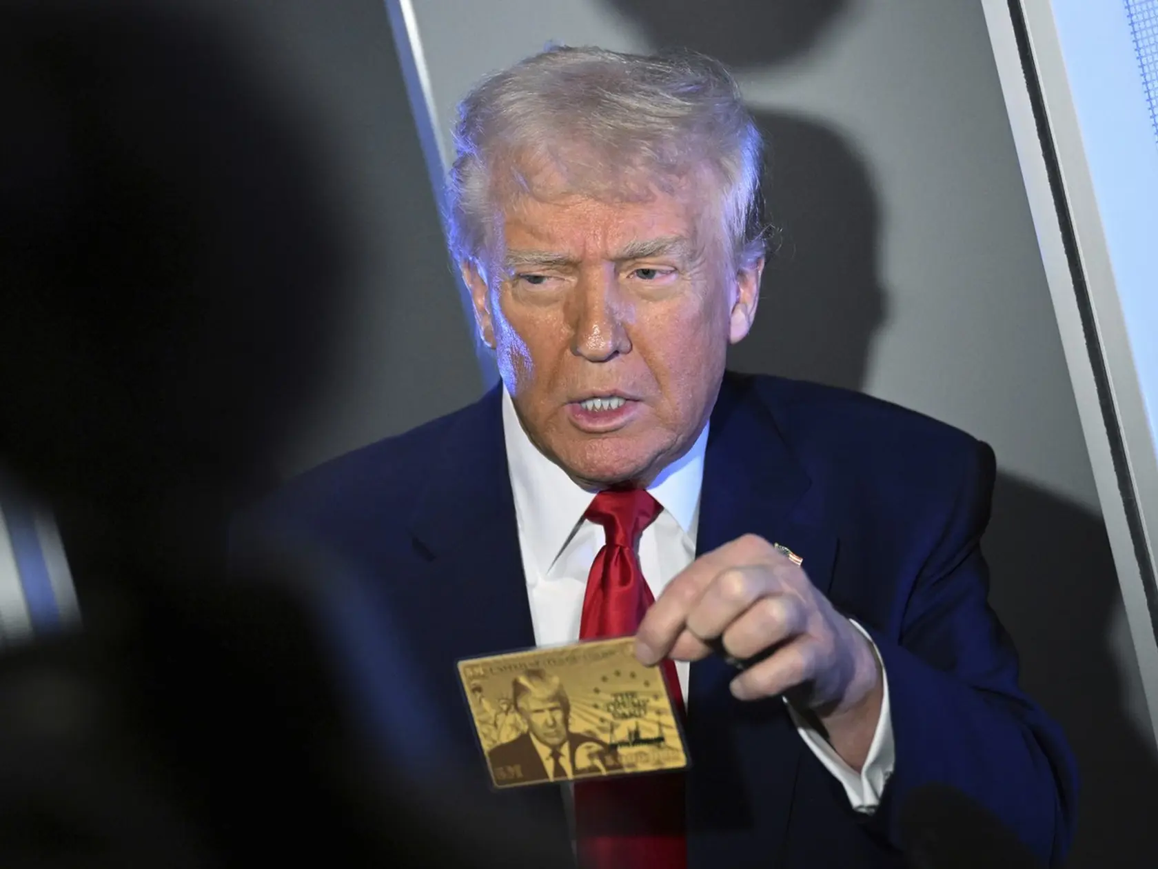 Donald Trump predstavil zlatú kartu pre bohatých migrantov.